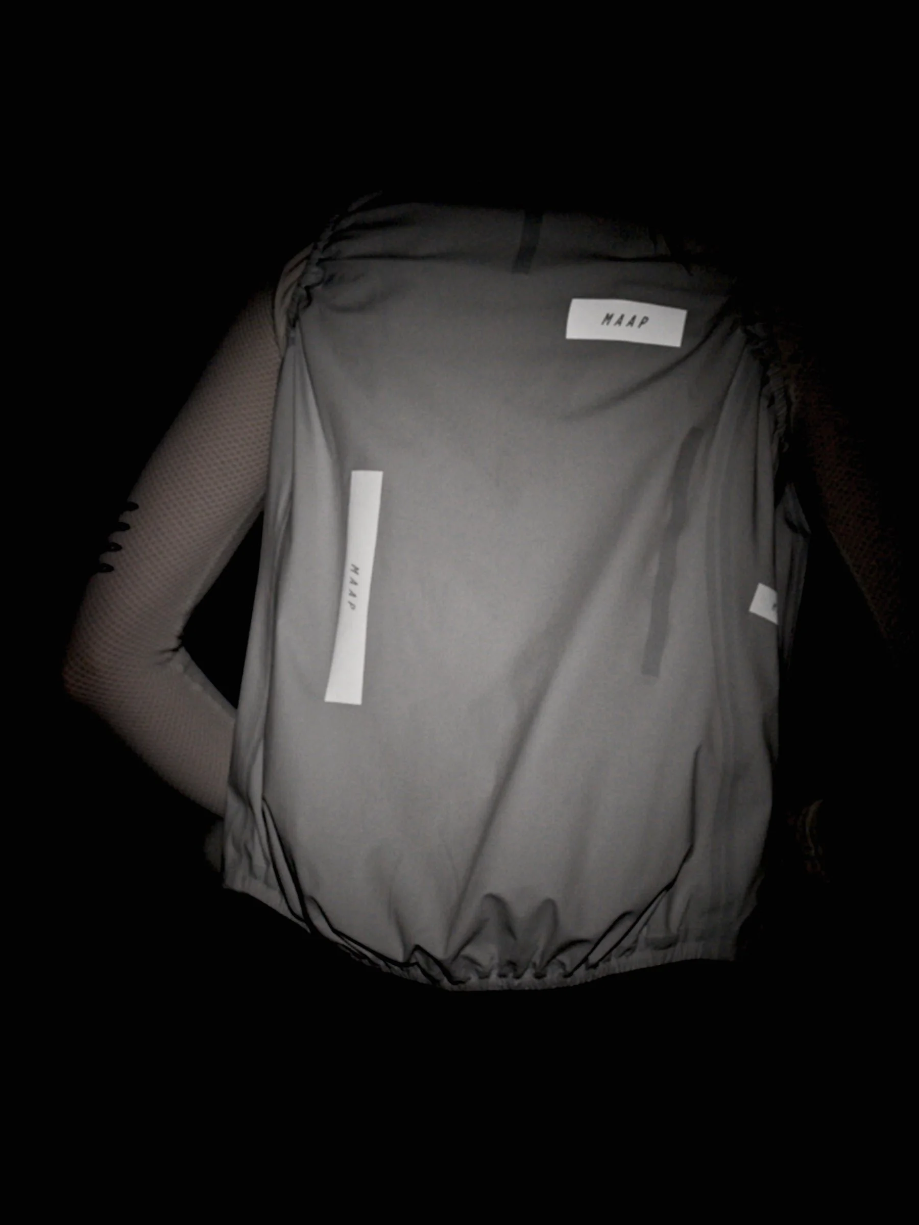 Womens_20Atmos_20Vest_PDP_Feature_04.jpg