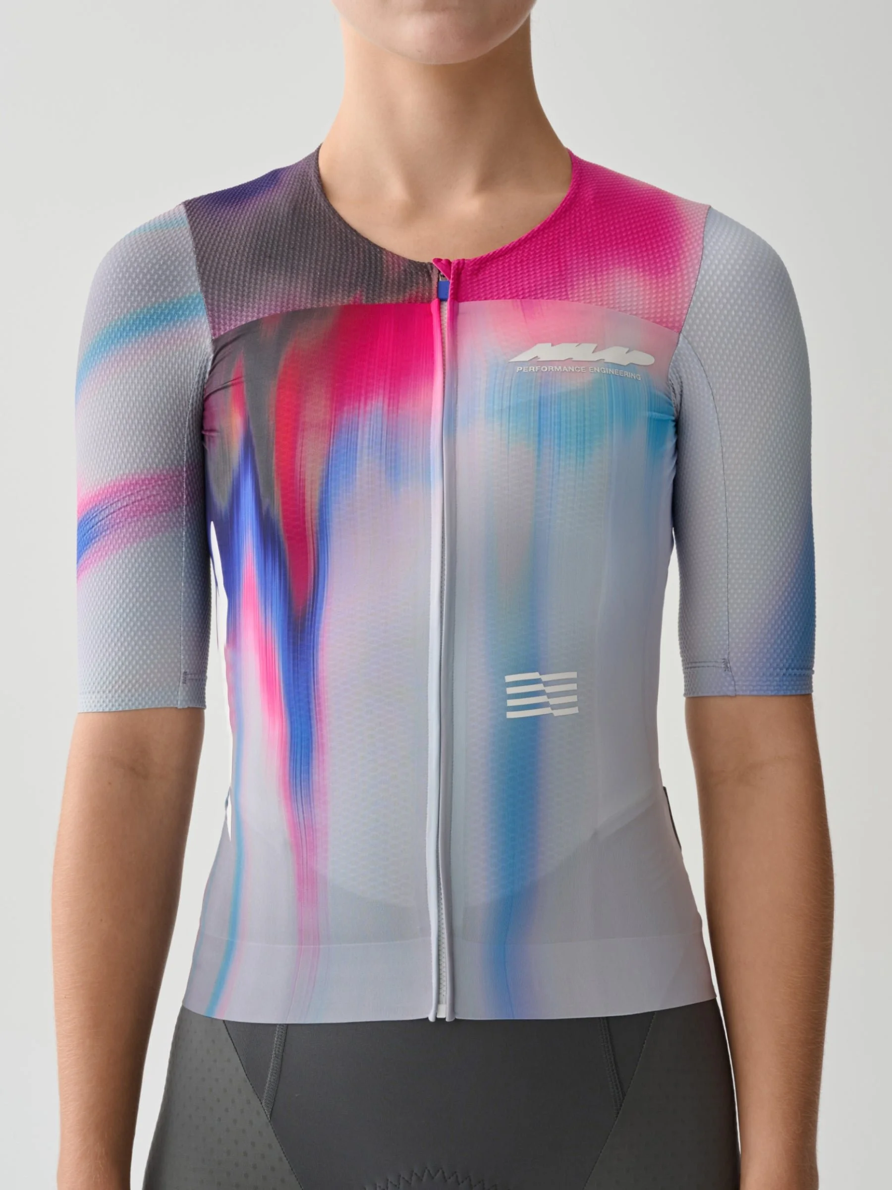 MPWJE250625_GMBLWomen_s_20Solar_20Pro_20Race_20Jersey_PDP_02.jpg