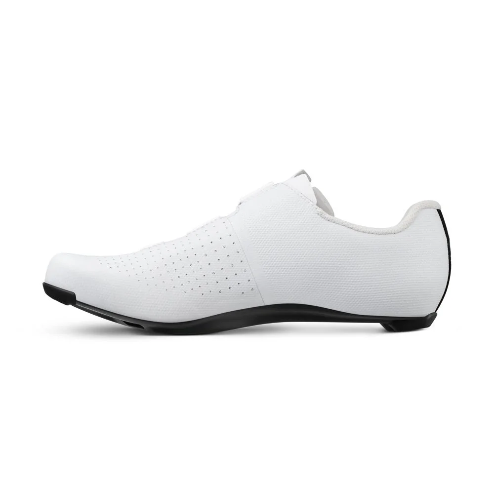 tpr2bmw1c2020_8_fizik-tempo-decos-carbon-wide-white-white_2.jpg