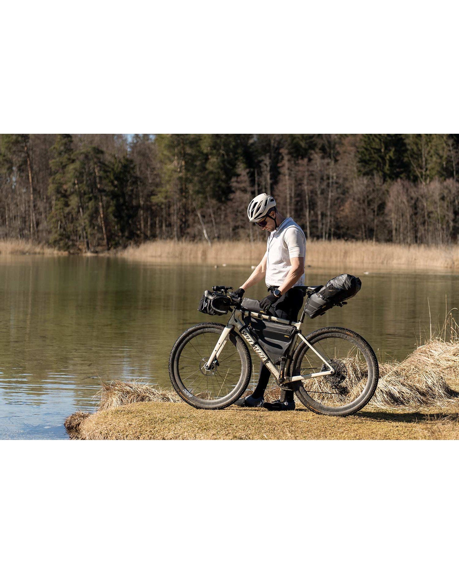apidura_expedition_full_frame_pack_6_8l_04.jpg