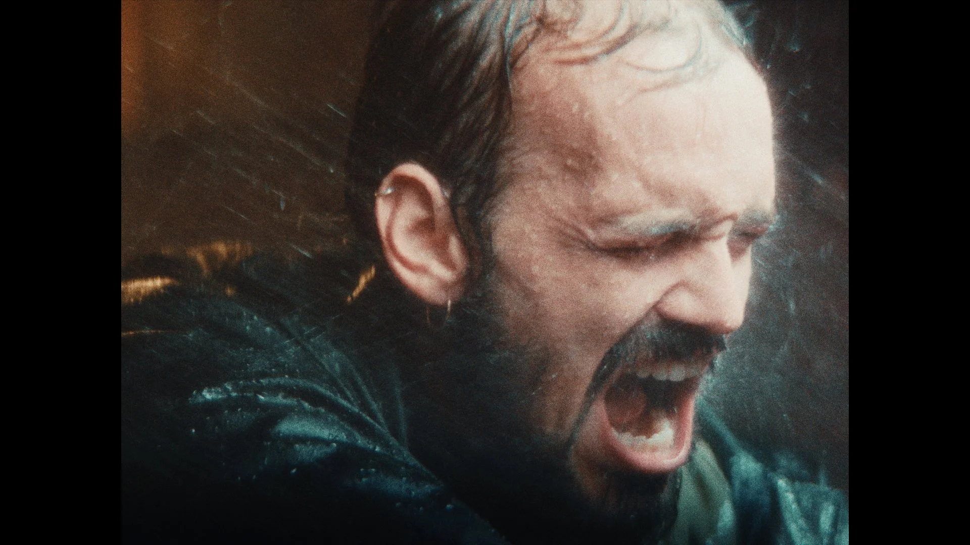 its pouring 3.jpg