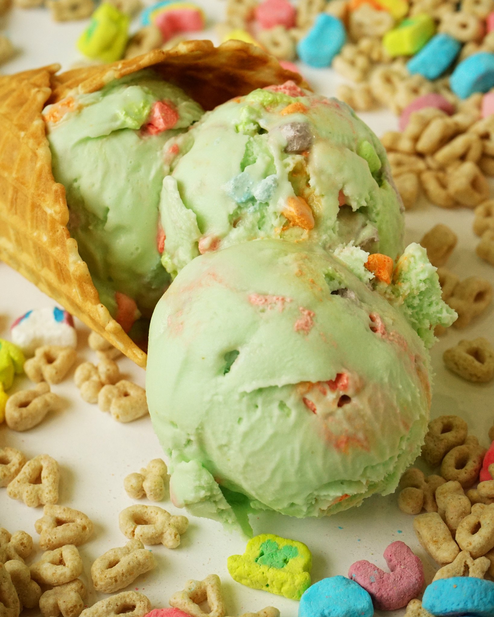 Lucky Charms ice cream - Copy.JPG