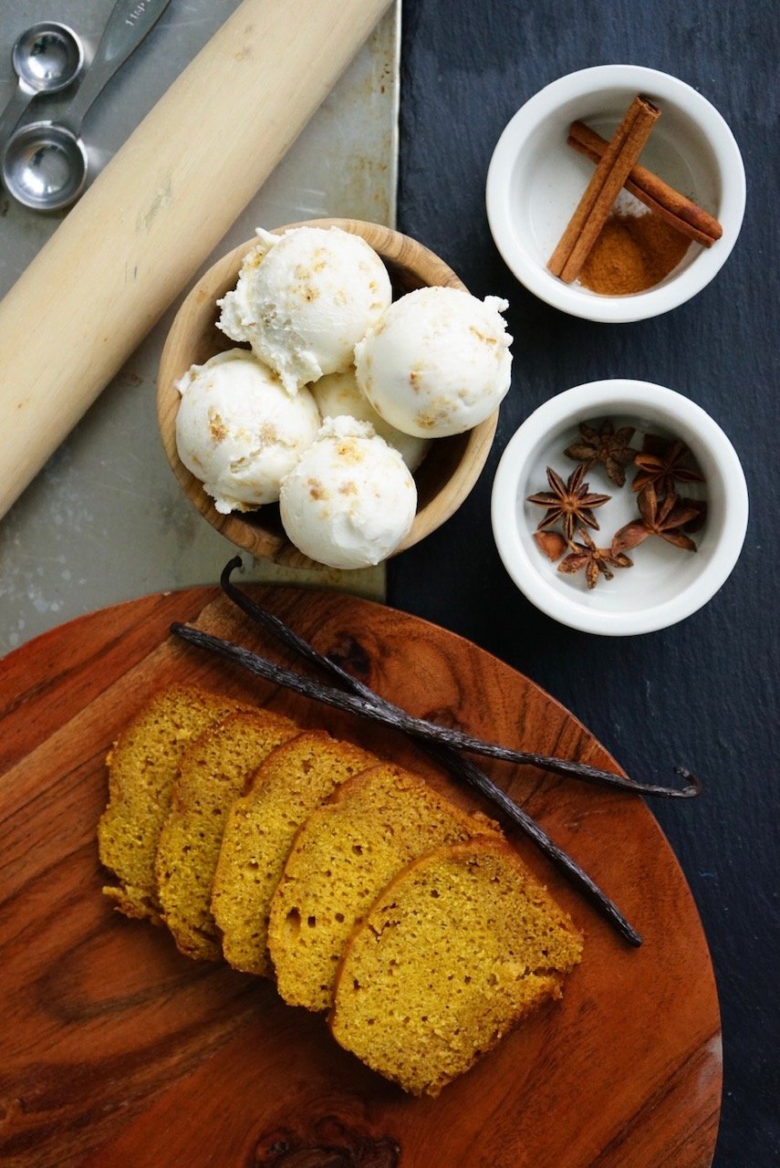 Pumpkin Spice Cake pic - Copy.jpg