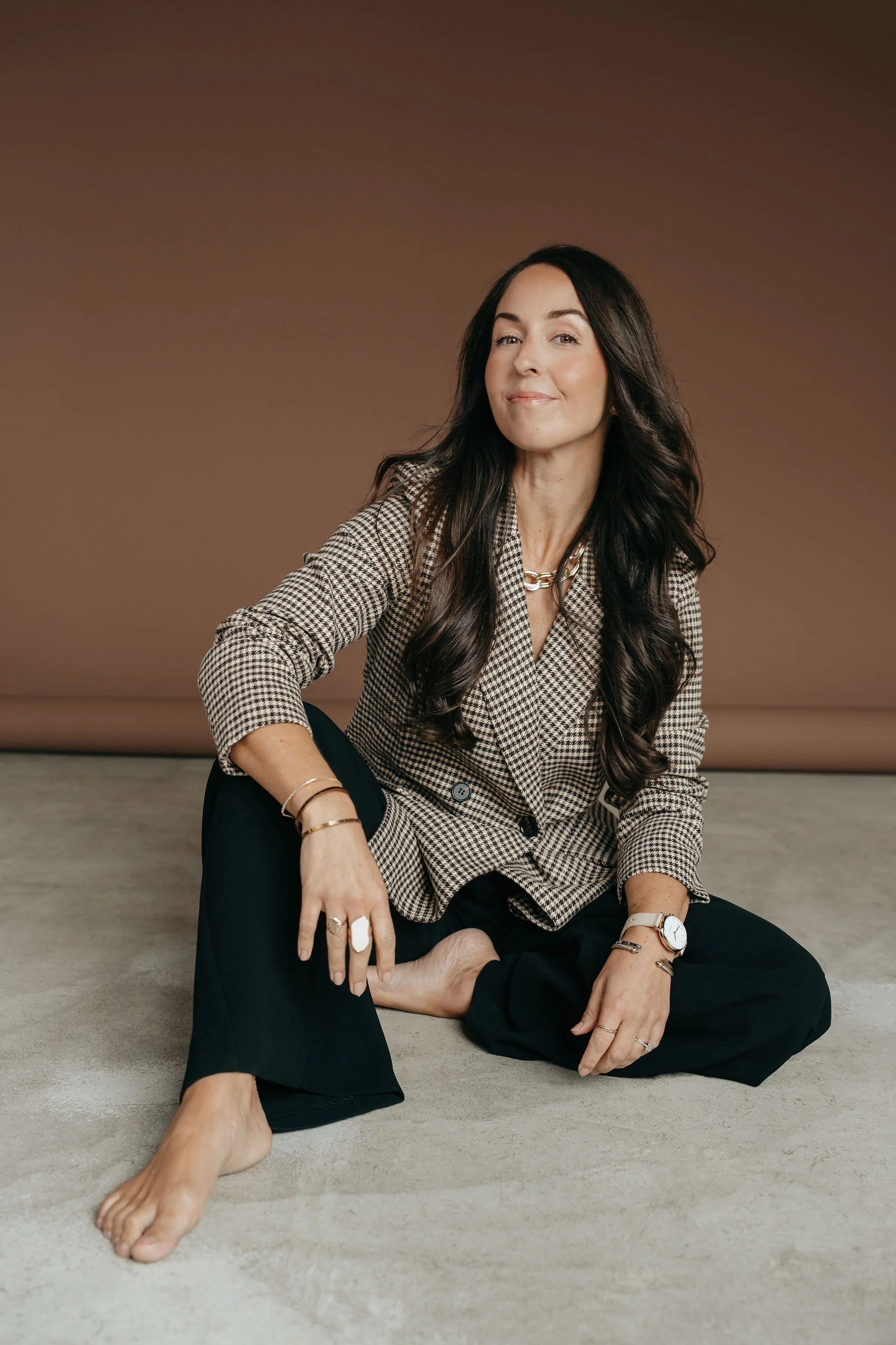Metro Detroit embodiment leader, speaker, and somatic business coach empowering ambitious women to embody intentional, high-impact leadership and scalable growth.