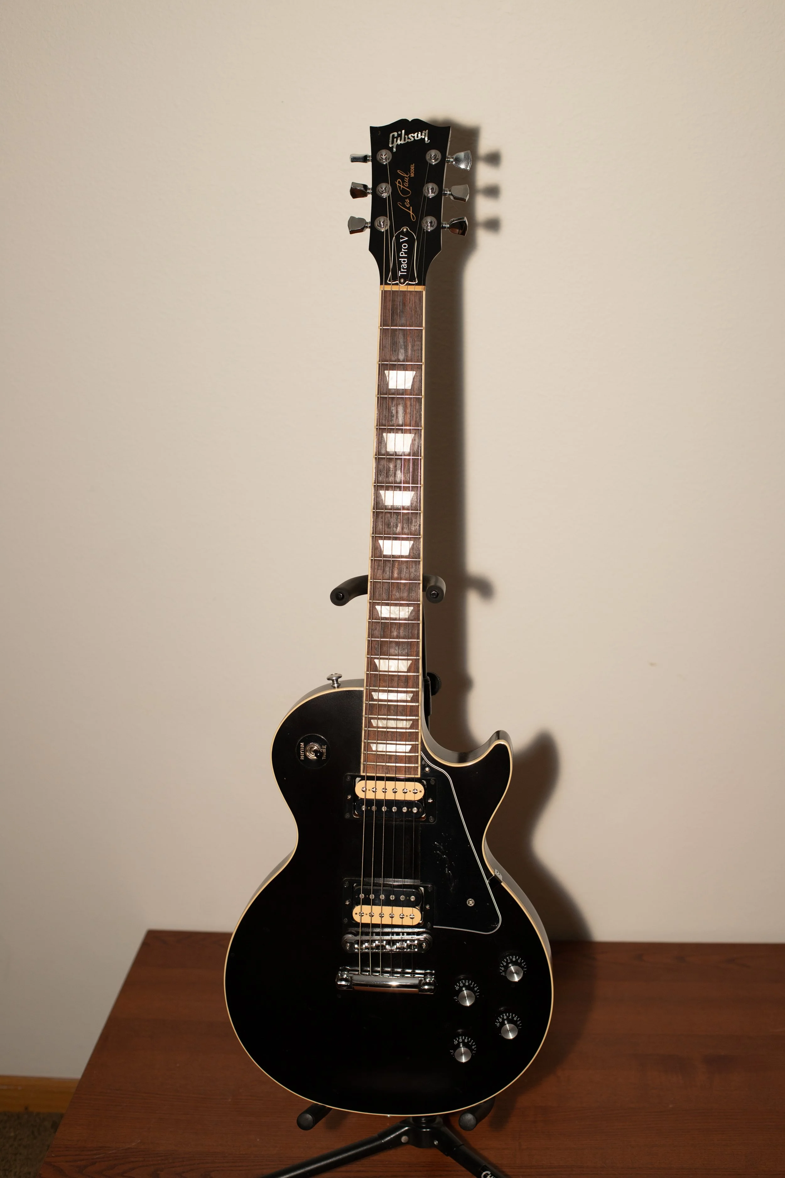 Gibson Les Paul Trad Pro V 2020
$1200