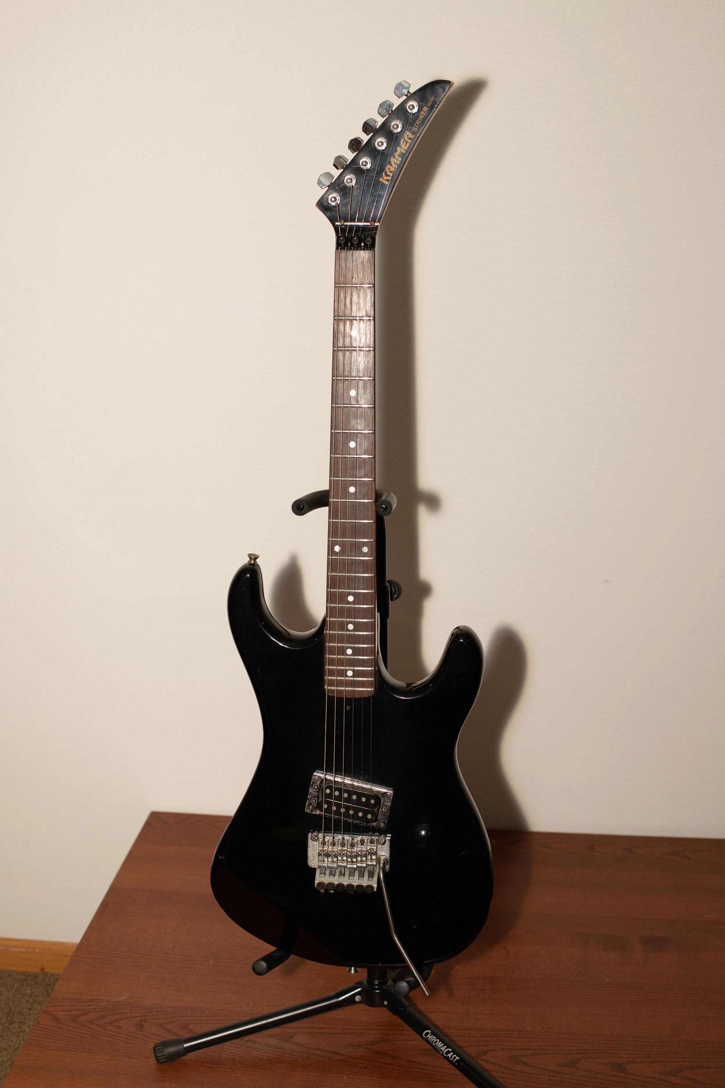 Kramer Striker 1983-85, Black
$350