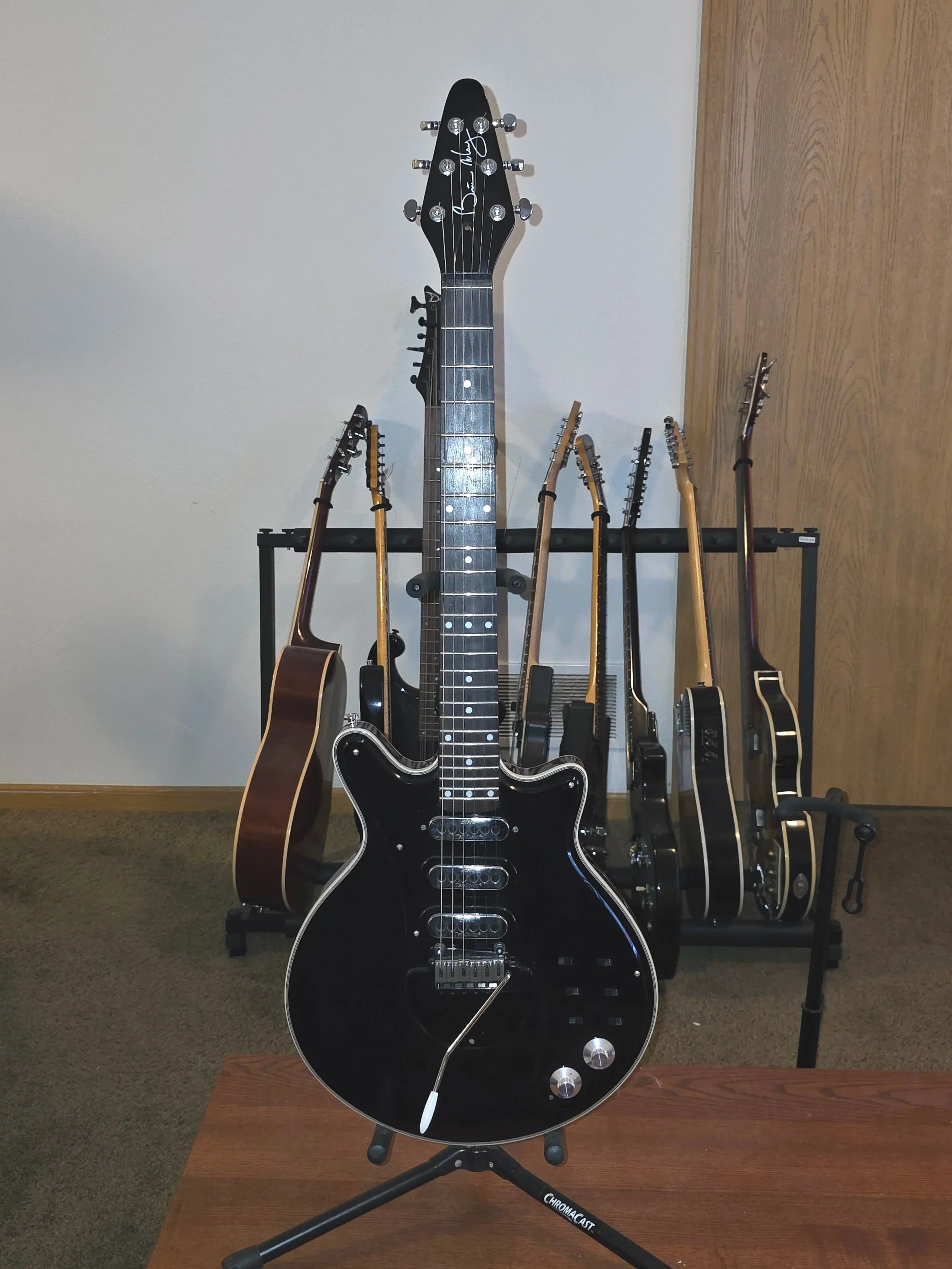 Burns Brian May Sig. Special 2000 Black, $750