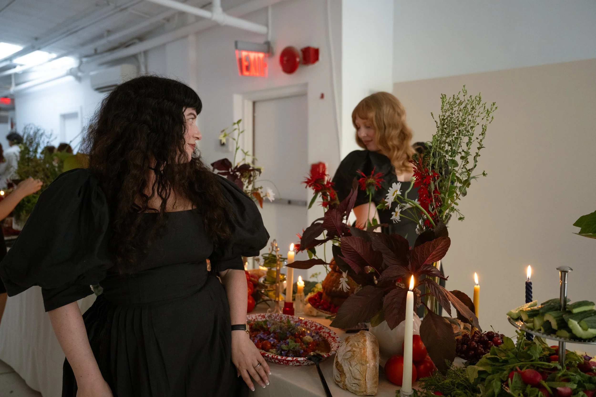 A 2026-07-23-SamanthaPleetxHannahKristinaMetzDinner_LM_@karlatomanelli-105.jpg