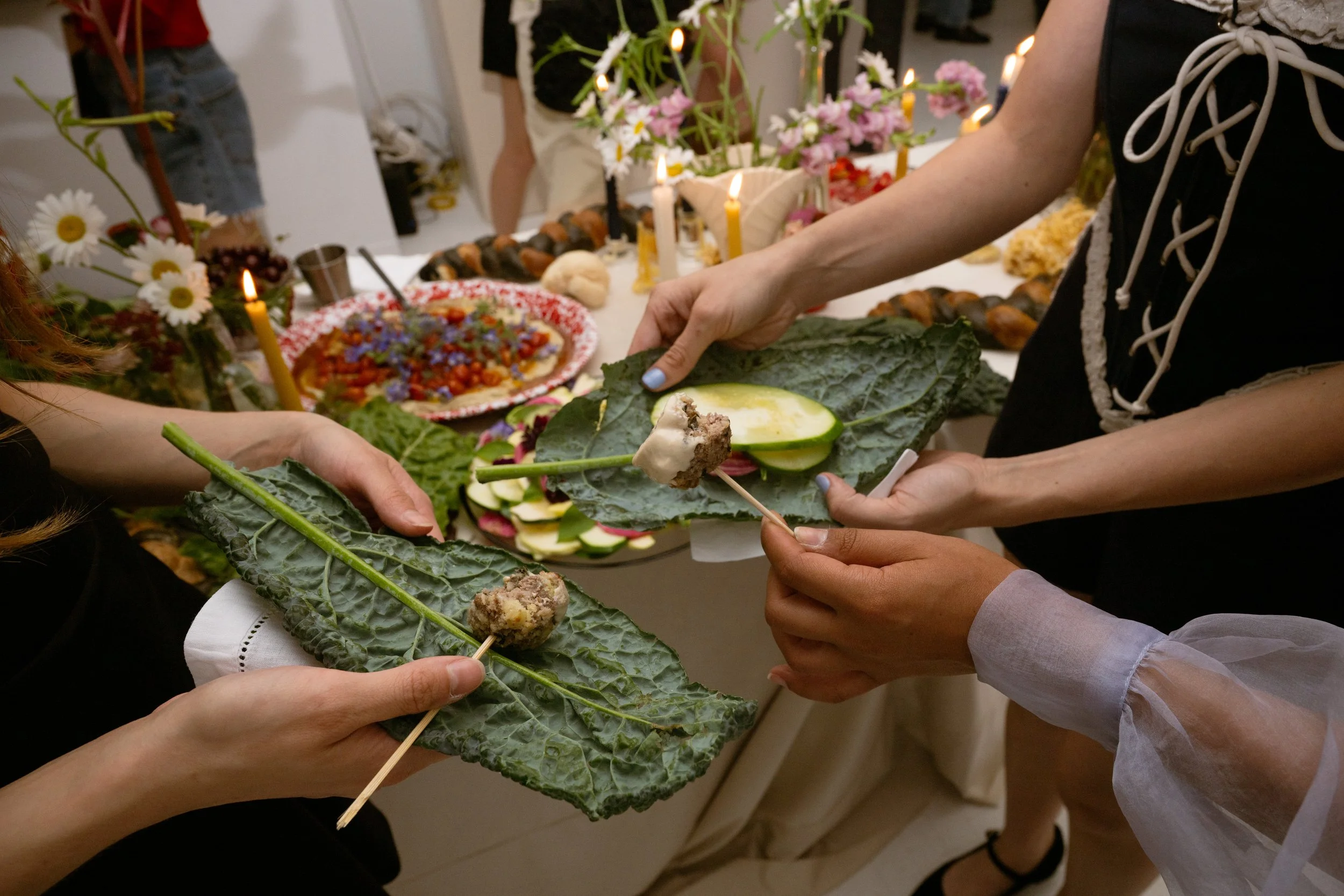 A2026-07-23-SamanthaPleetxHannahKristinaMetzDinner_LM_@karlatomanelli-168.JPG