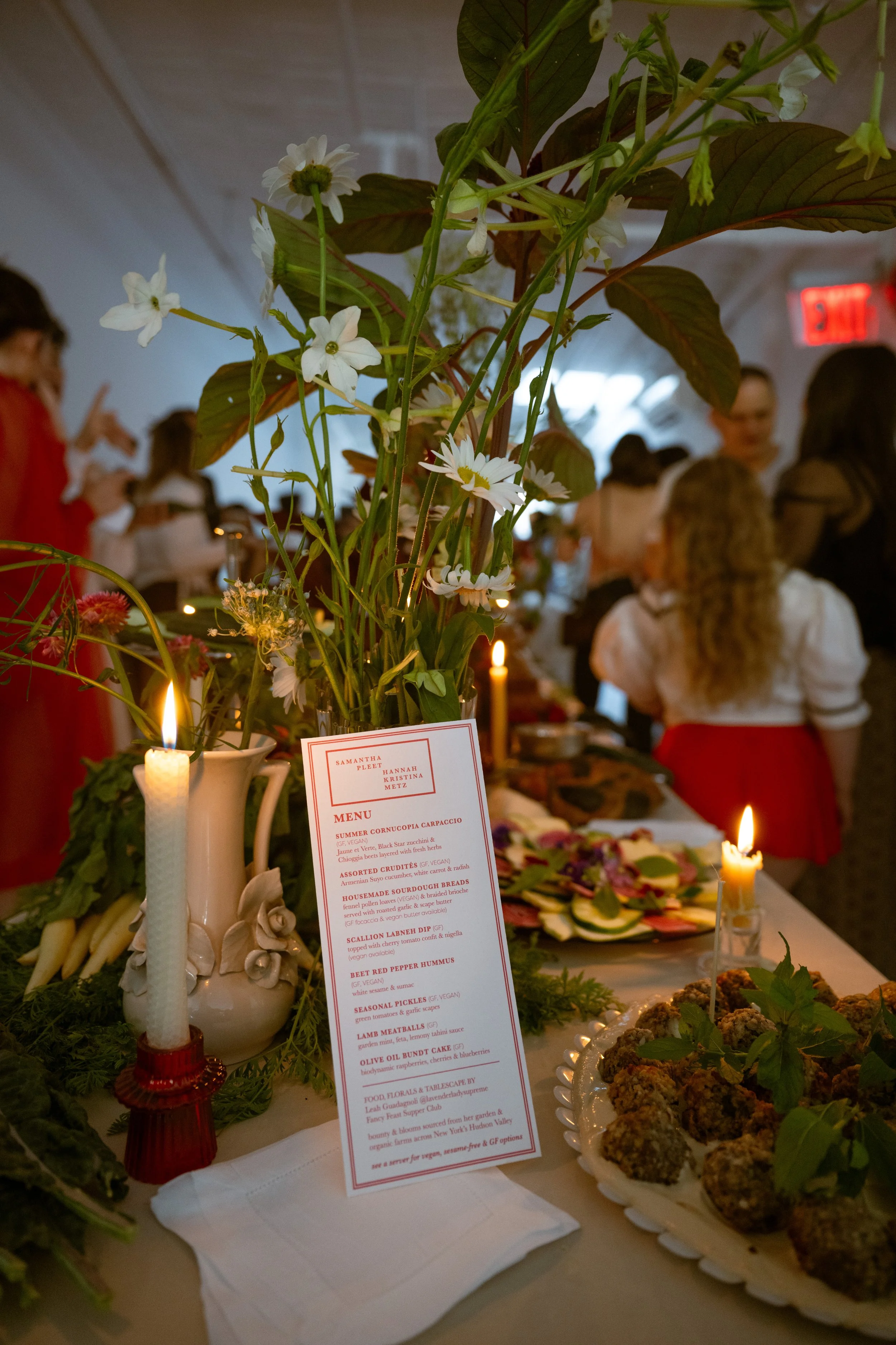 A2026-07-23-SamanthaPleetxHannahKristinaMetzDinner_LM_@karlatomanelli-245.JPG