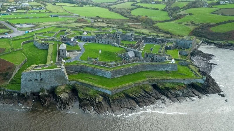 Aerial view, Charles Fort, Kinsale, Co Cork_TI7XXA.jpg