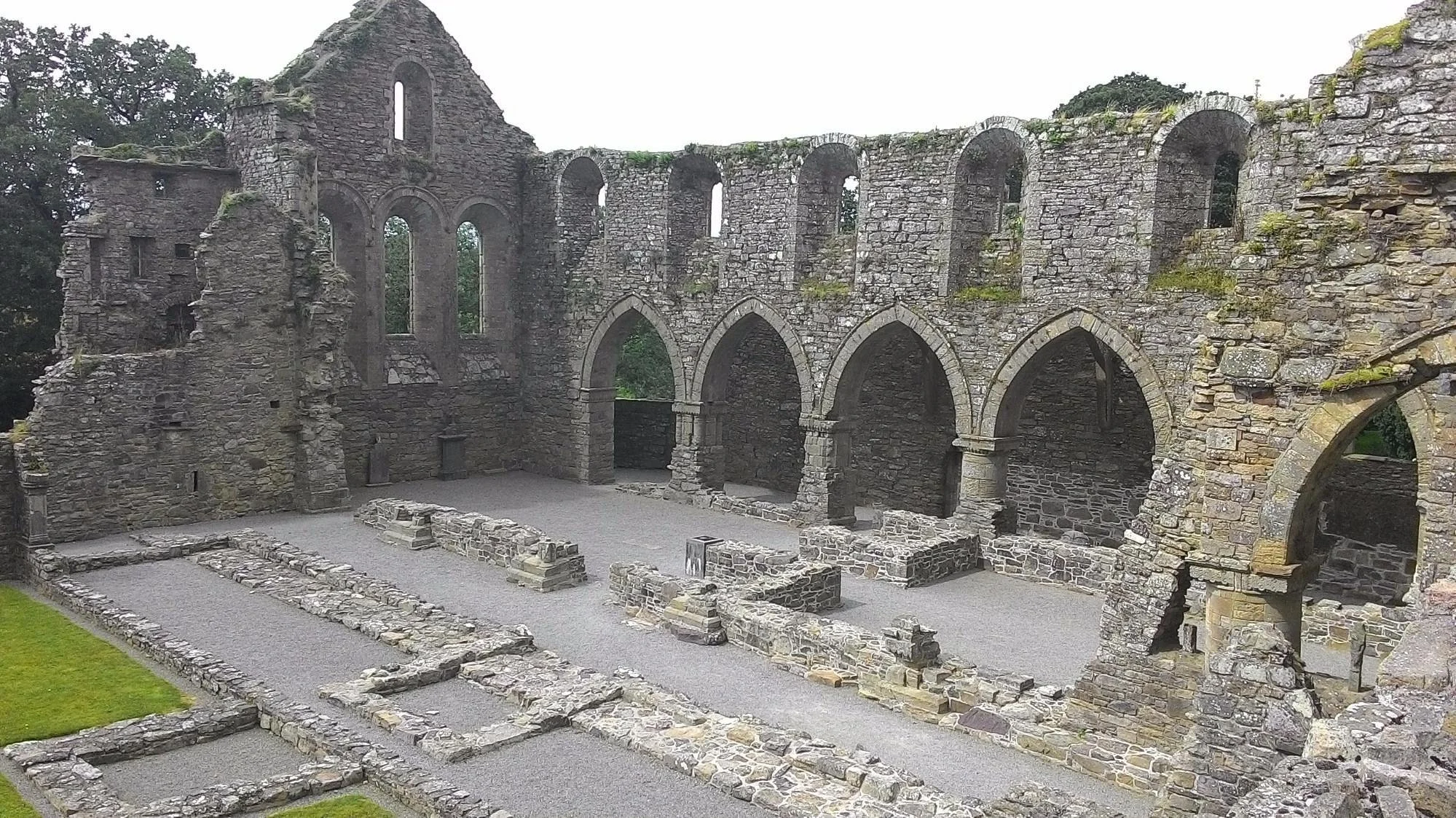 jerpoint-abbey-1.jpg