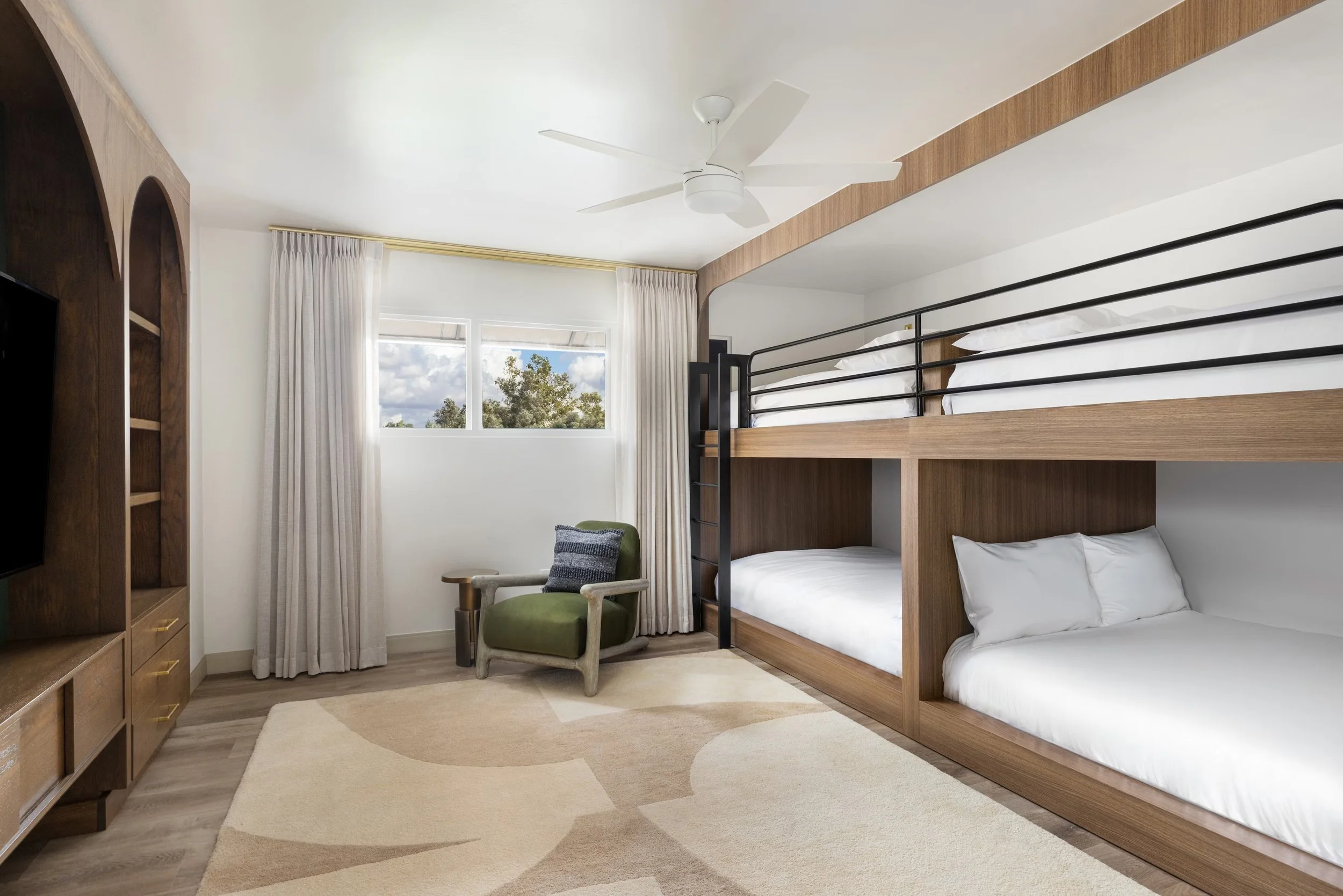Gainey House Bedroom with Bunk Beds