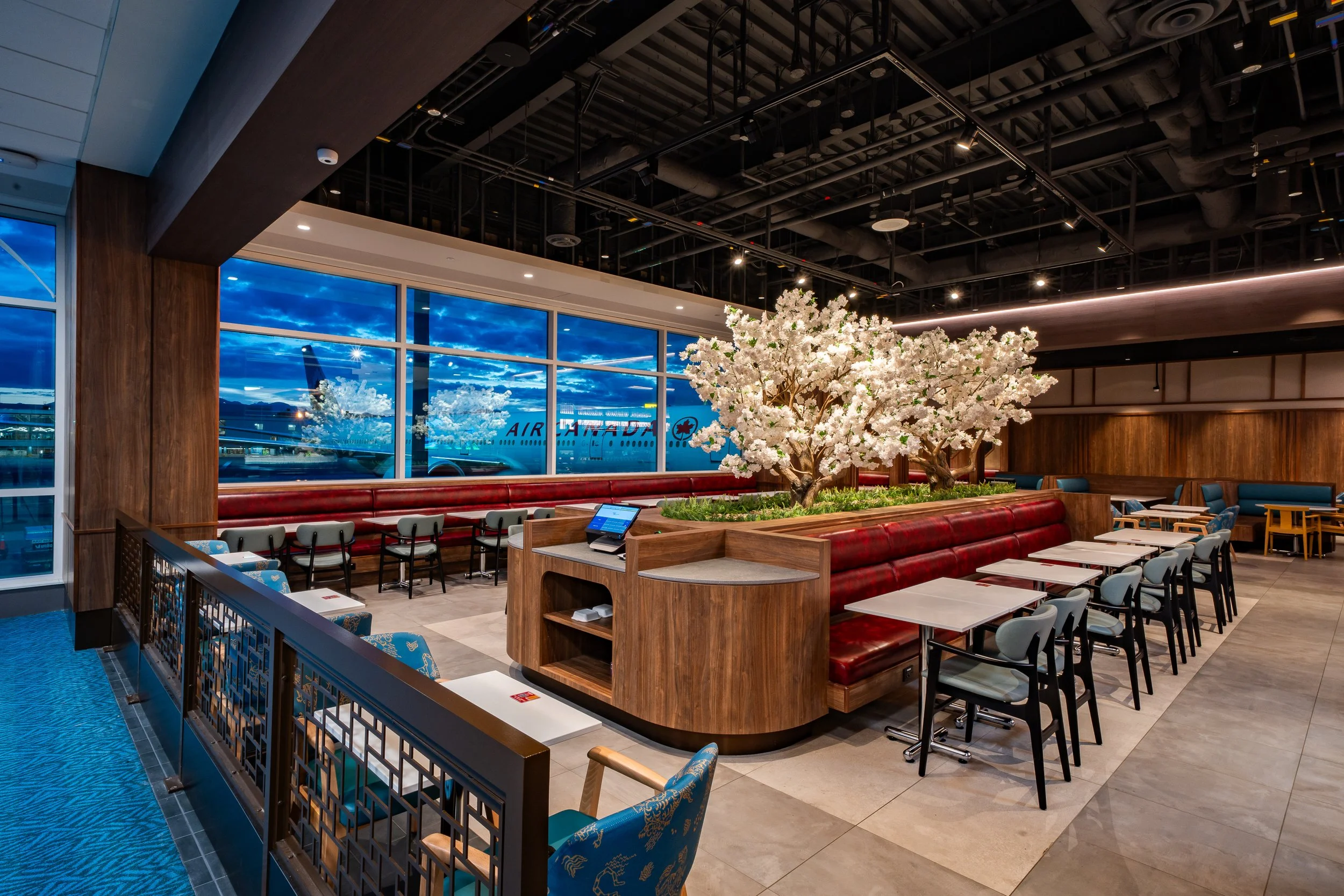 yvr-lucky-lily-dining-window.jpg
