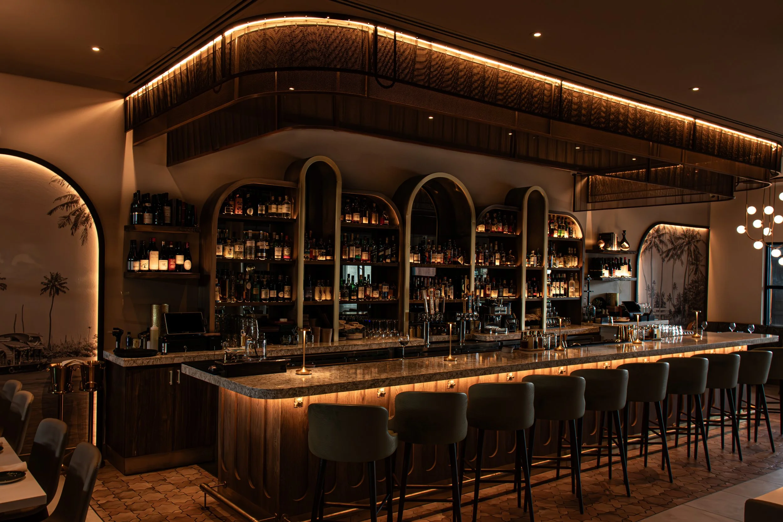 06 indibar-bar-full.jpg