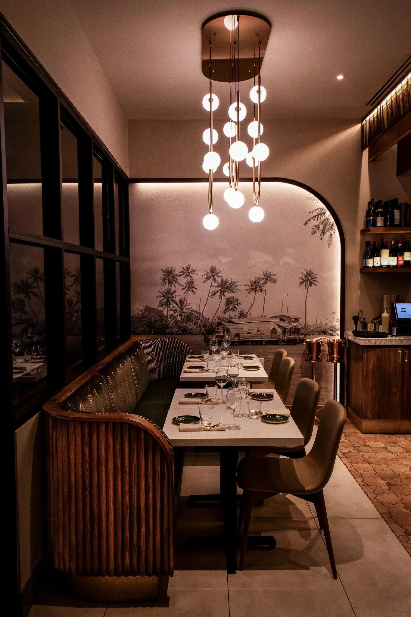 07 indibar-banquette-north.jpg