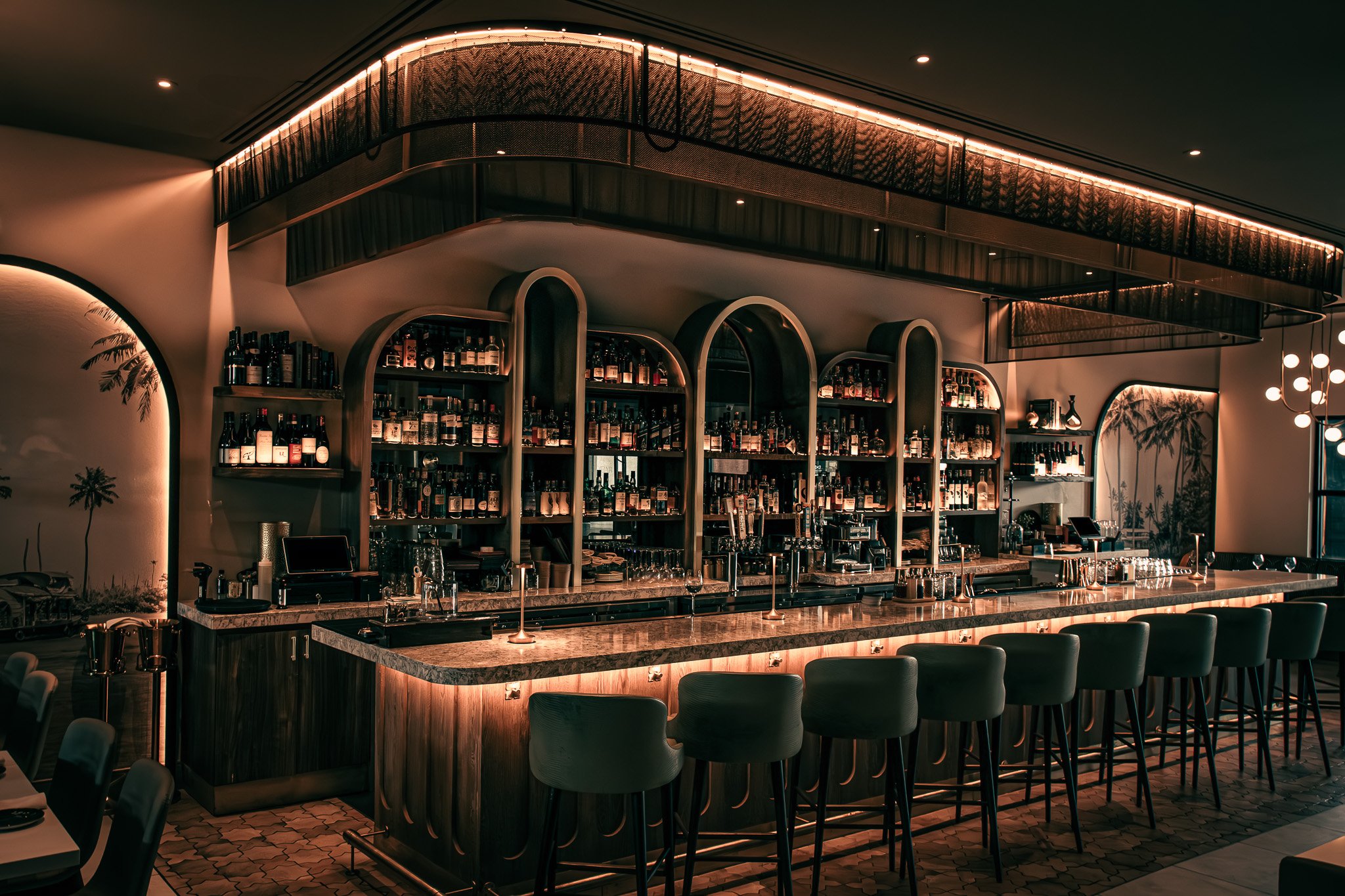 06 indibar-bar-full.jpg