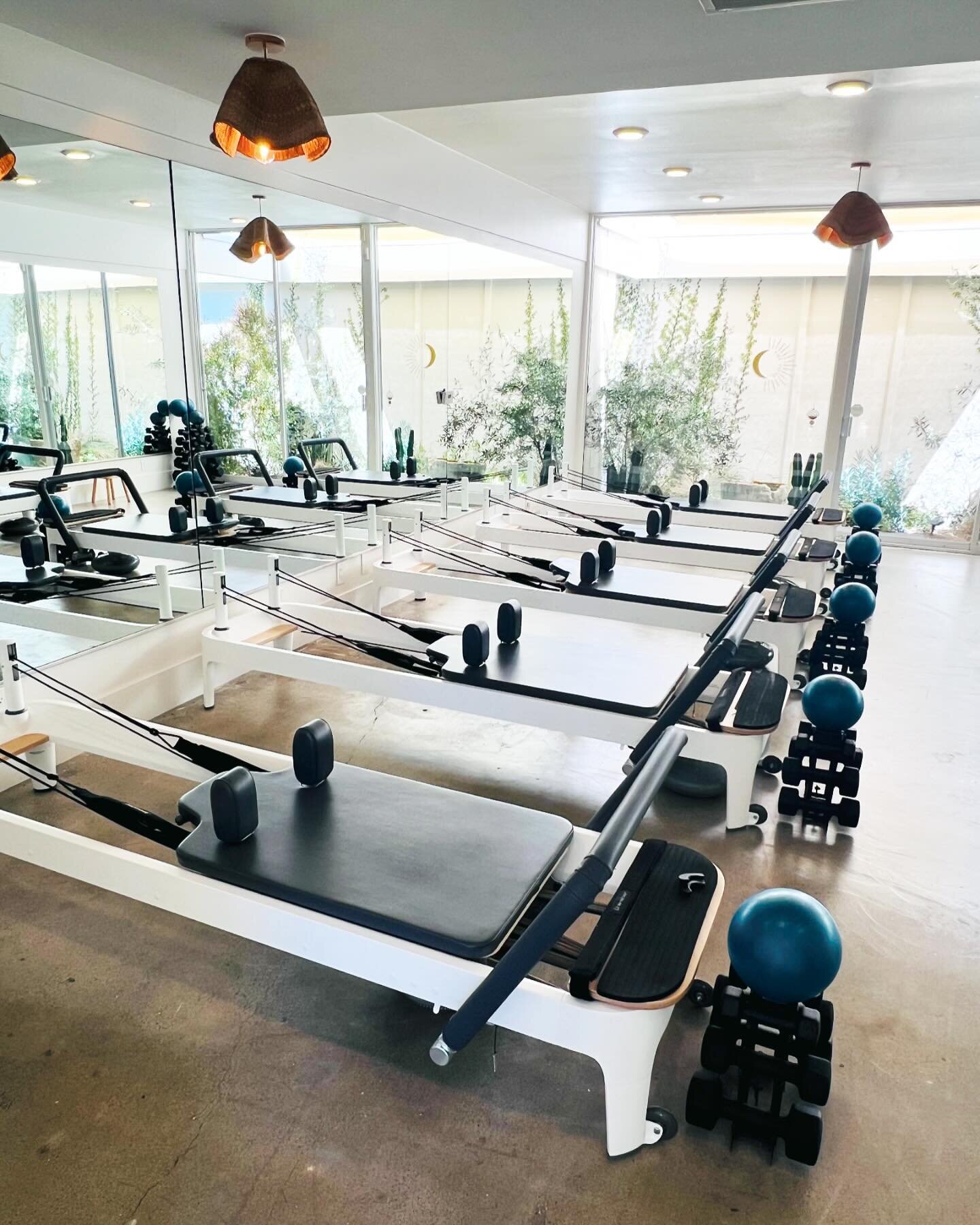 Spring is here! The COVE has a fresh new look with our reformer line up! Also, a spring SALE and new schedule coming soon! Stay tuned! 
.
.
.
.
.
.
#alignment #springrenewal #feelgood #pilatesstudio #pilatesbody #pilatesworkout #athleticpilates #refo