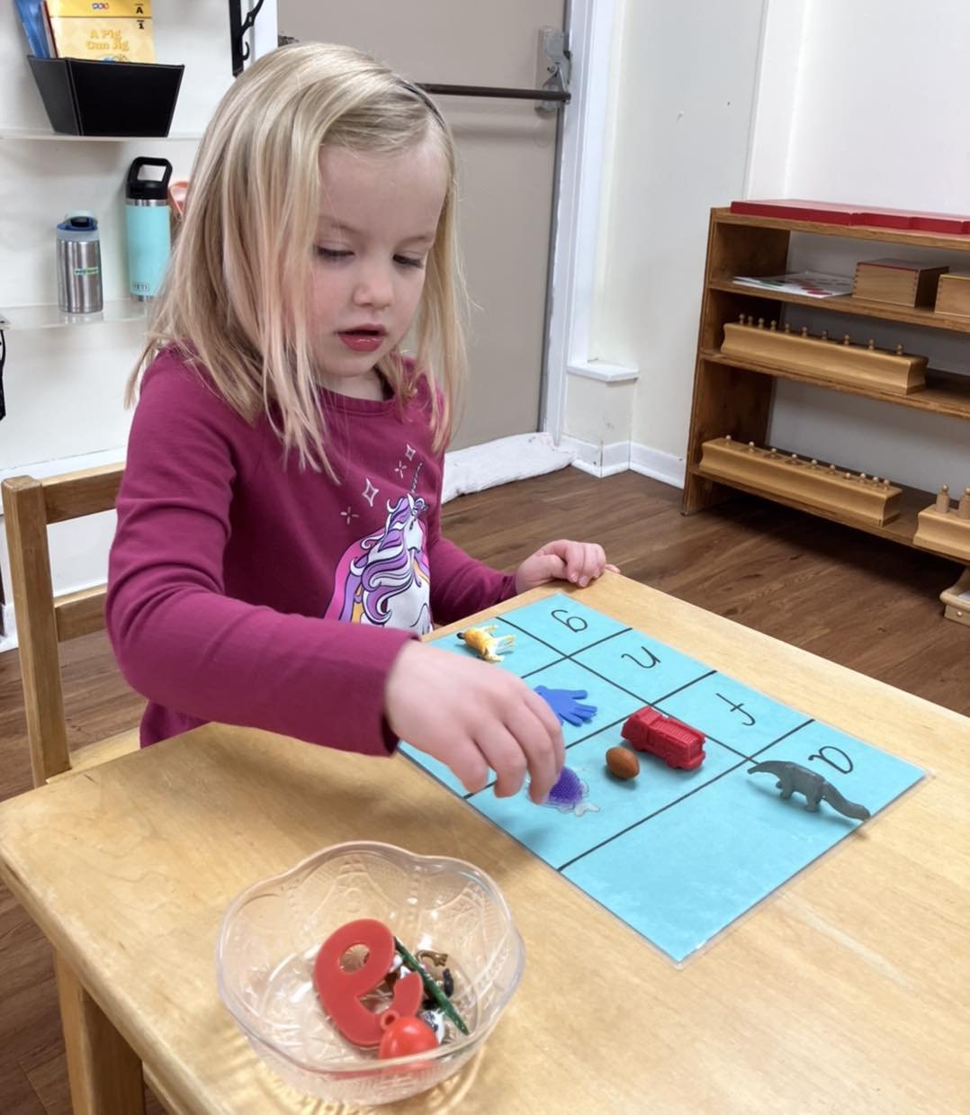 Our MCH preschoolers discover their classroom environment and flourish with independence and stamina during the work cycle. Growth is such a wonderful journey to witness!

#Montessori #MontessoriSchool #MontessoriKids #MontessoriClassroom #PreschoolA