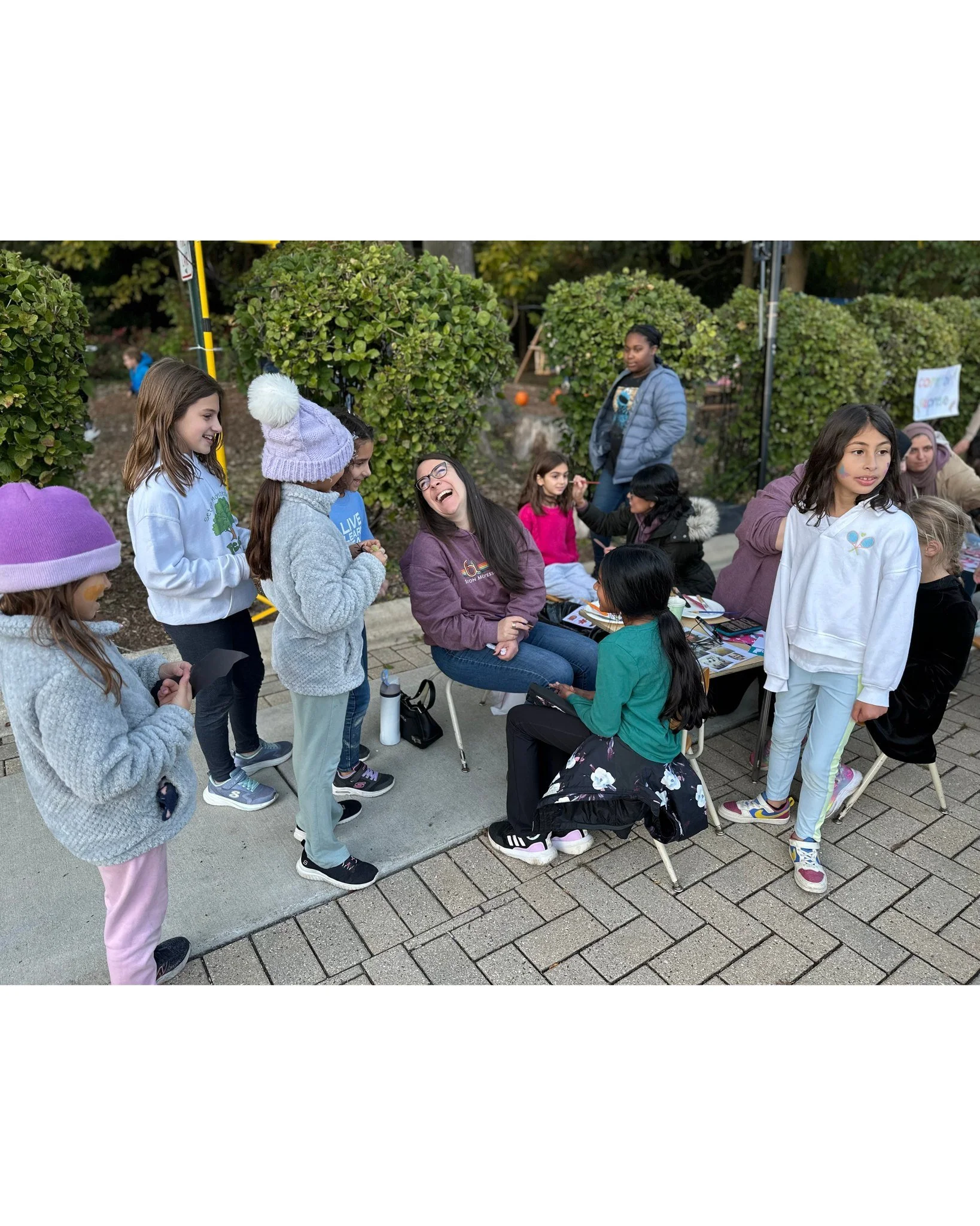 Fall Fest was one for the books! From roasting marshmallows and face painting to visiting with goats and turkeys, our Seton community made the night unforgettable. We danced the night away to music by Seton alum Jayden and even got to hear a few wond