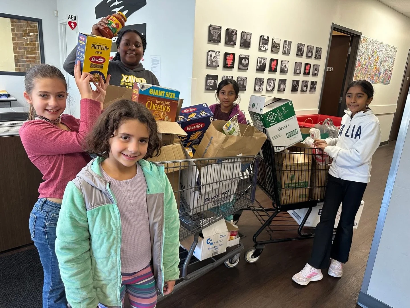Big thanks to our elementary students who delivered food donations made by our families to the @peoplesresourcecenter! It&rsquo;s with grateful hearts that we serve our broader community. We&rsquo;re so proud to see the ideals of service and compassi