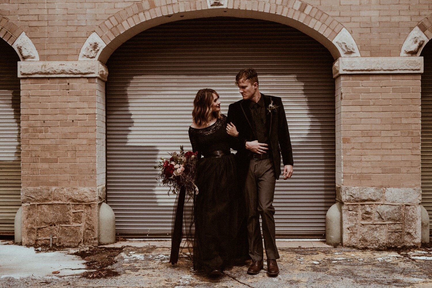 abandoned-greenhouse-vanessaalvesphotography-boston-wedding-elopement-photographer-42.jpg