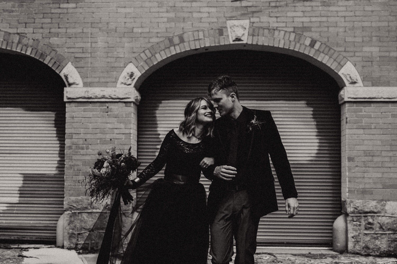 abandoned-greenhouse-vanessaalvesphotography-boston-wedding-elopement-photographer-43.jpg