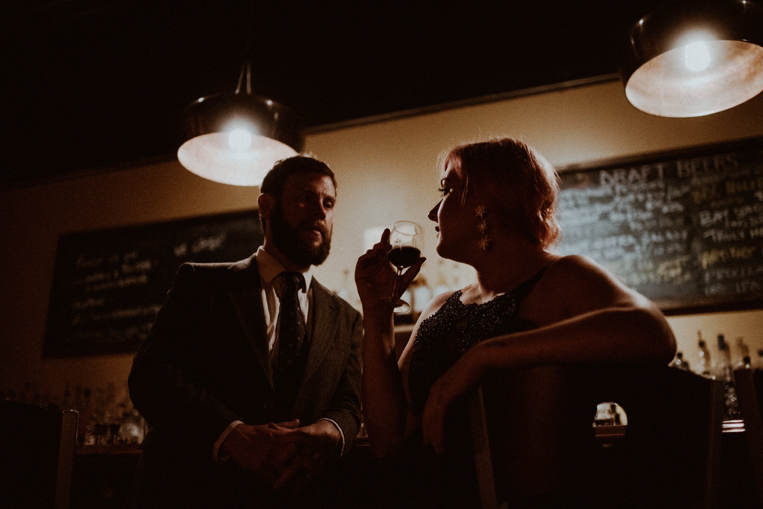 moody-boston-bar-restaurant-engagement-session-wedding-photographer-vanessaalves-20.jpg