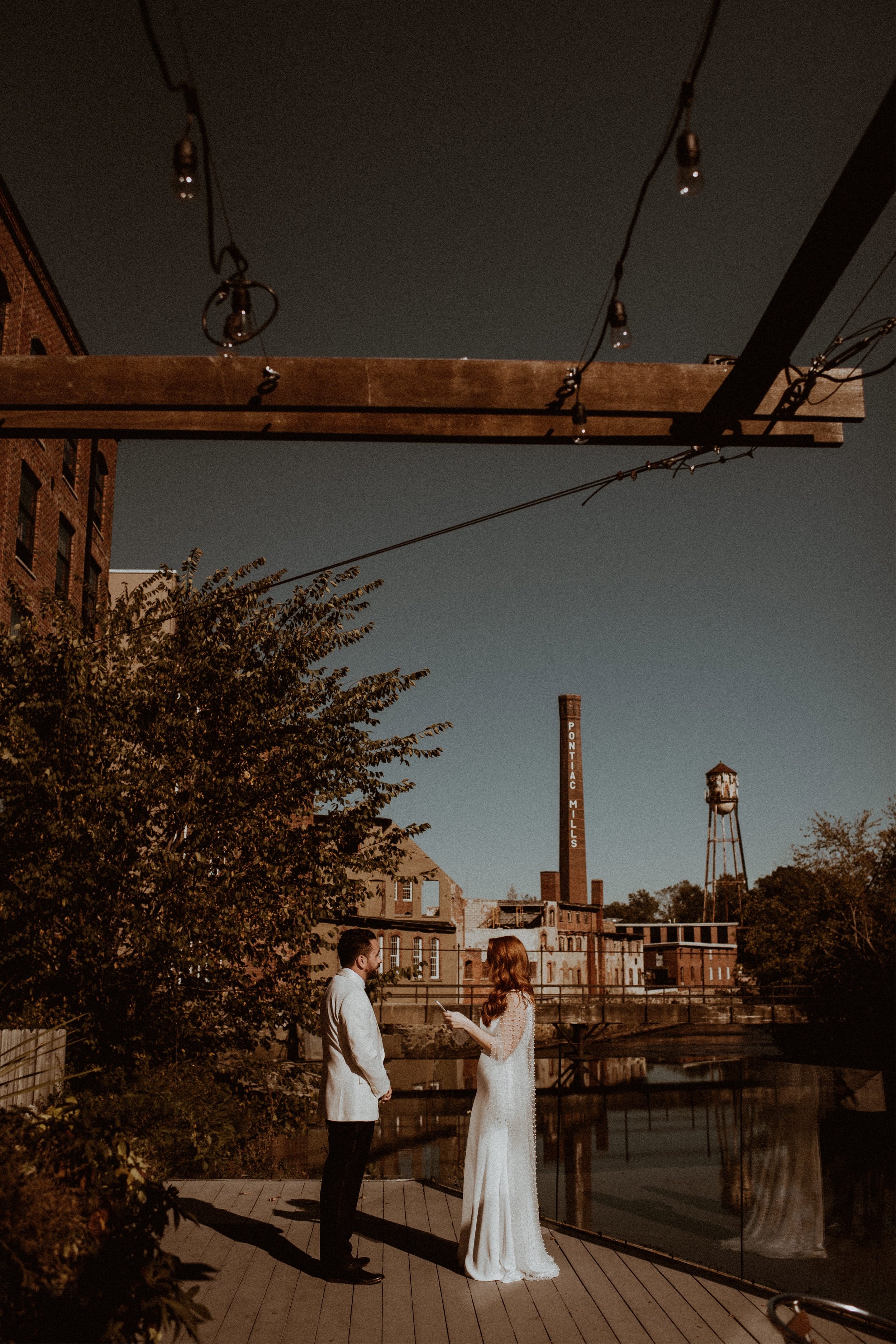 031_Timeless Backyard Wedding in Rhode Island - Vanessa Alves Photography.jpg