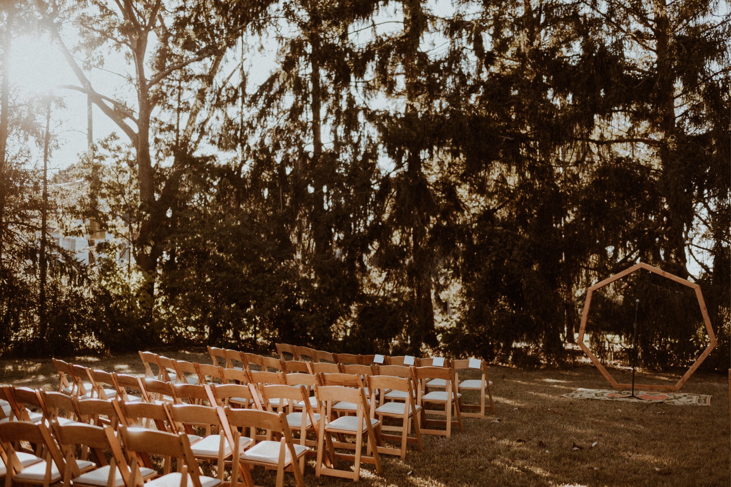 060_Timeless Backyard Wedding in Rhode Island - Vanessa Alves Photography.jpg