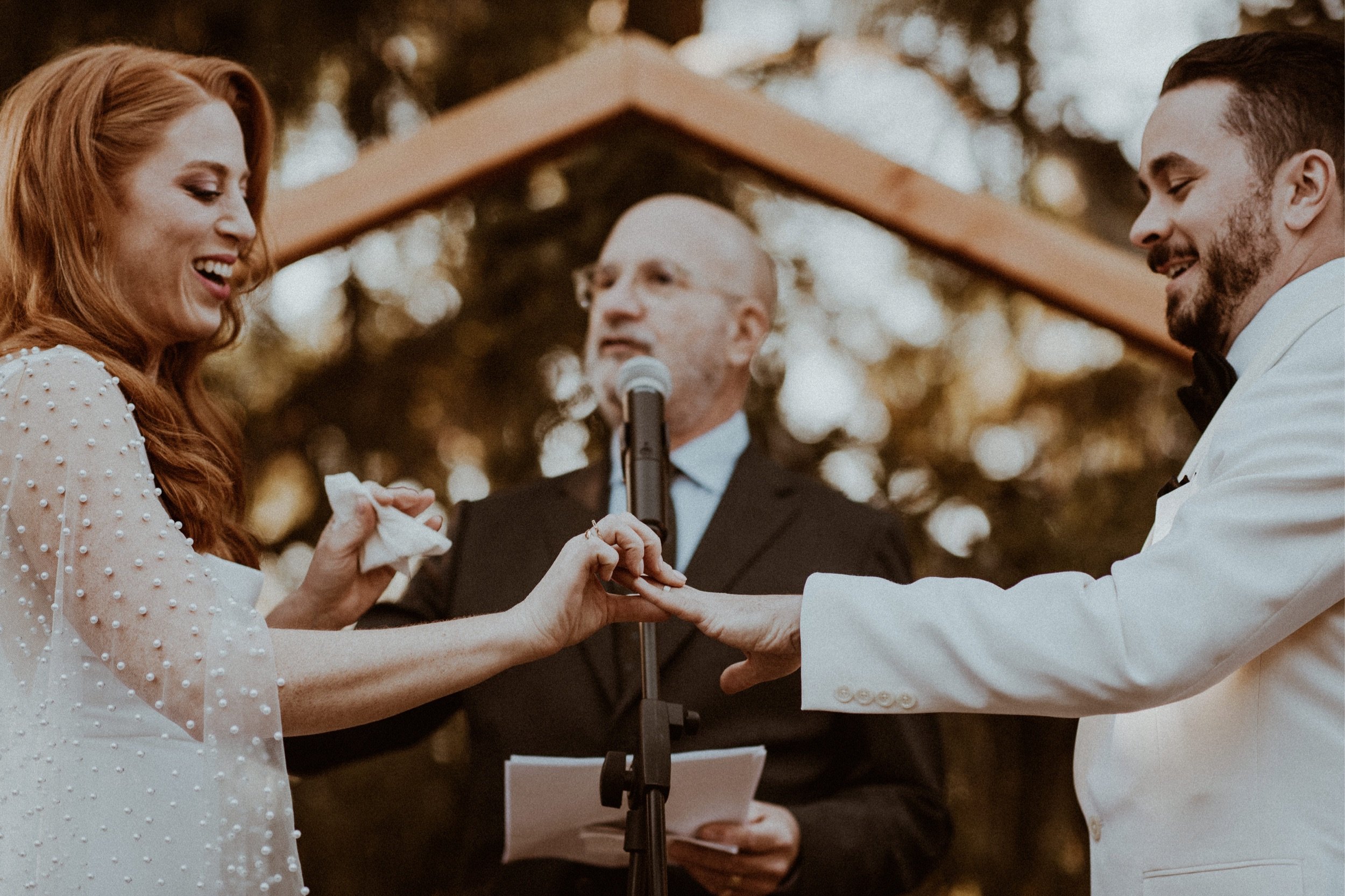 074_Timeless Backyard Wedding in Rhode Island - Vanessa Alves Photography.jpg