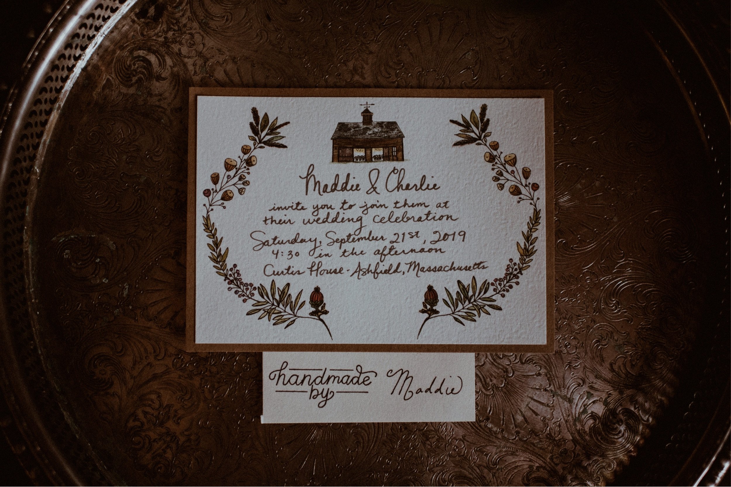 005_Gloriosa & Co Fall Wedding at The Curtis House Ashfield MA - Vanessa Alves Photography.jpg