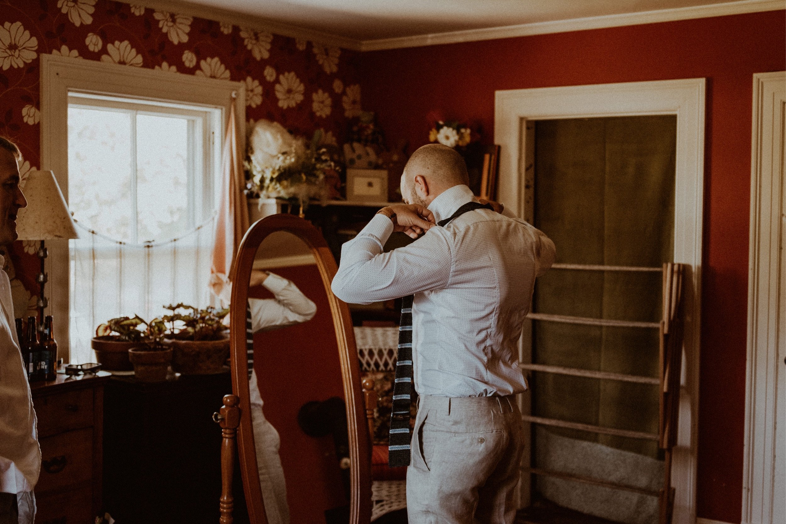 018_Gloriosa & Co Fall Wedding at The Curtis House Ashfield MA - Vanessa Alves Photography.jpg