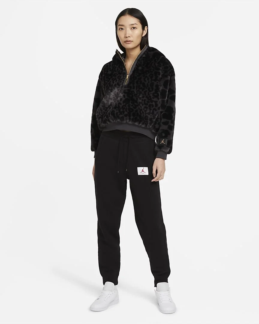 jordan-court-to-runway-novelty-女子连帽衫-DFRL1z (1).jpg