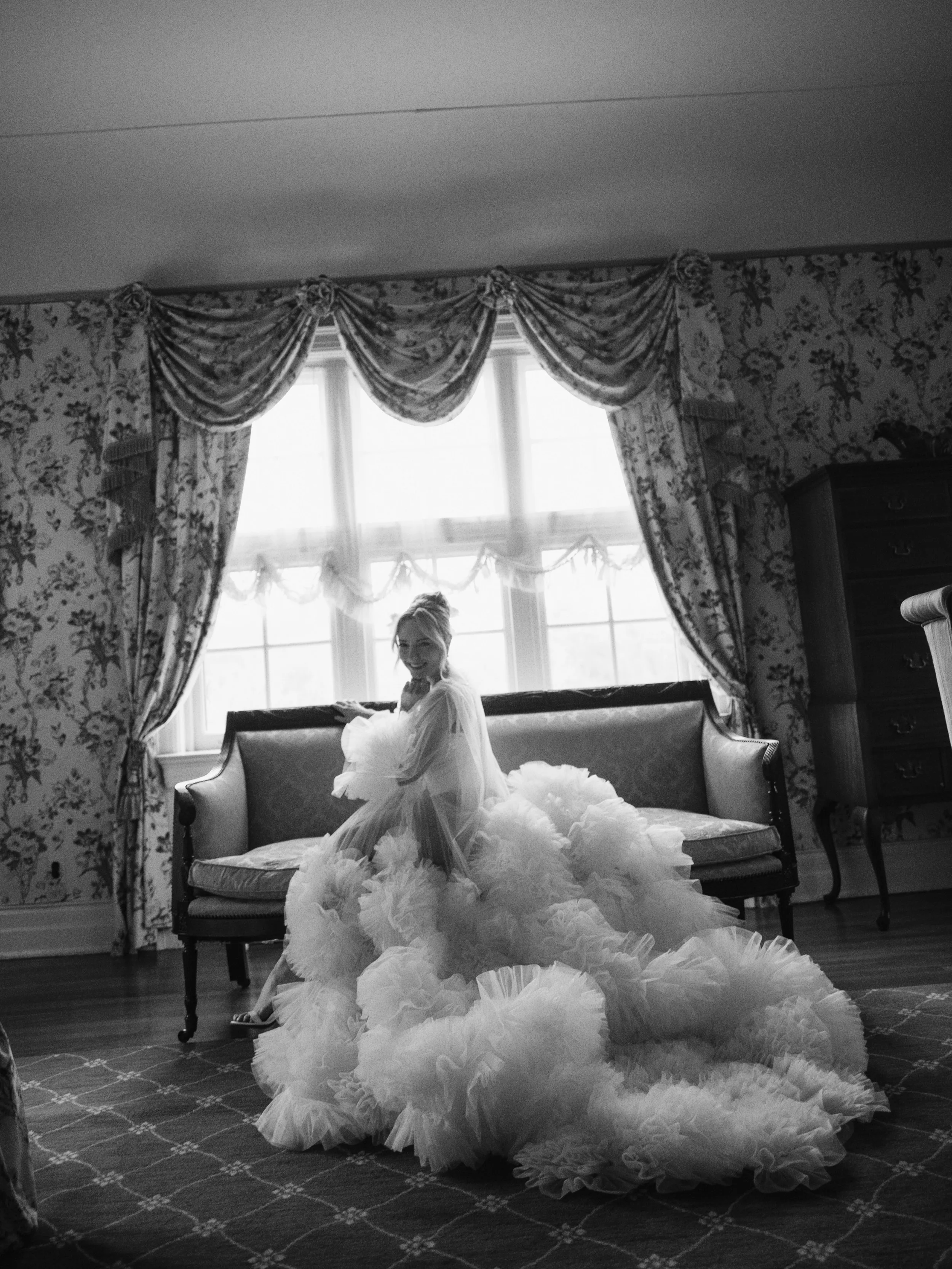 0005-Emilie and Beau Previews © 2025 Will Reid Photo.jpg