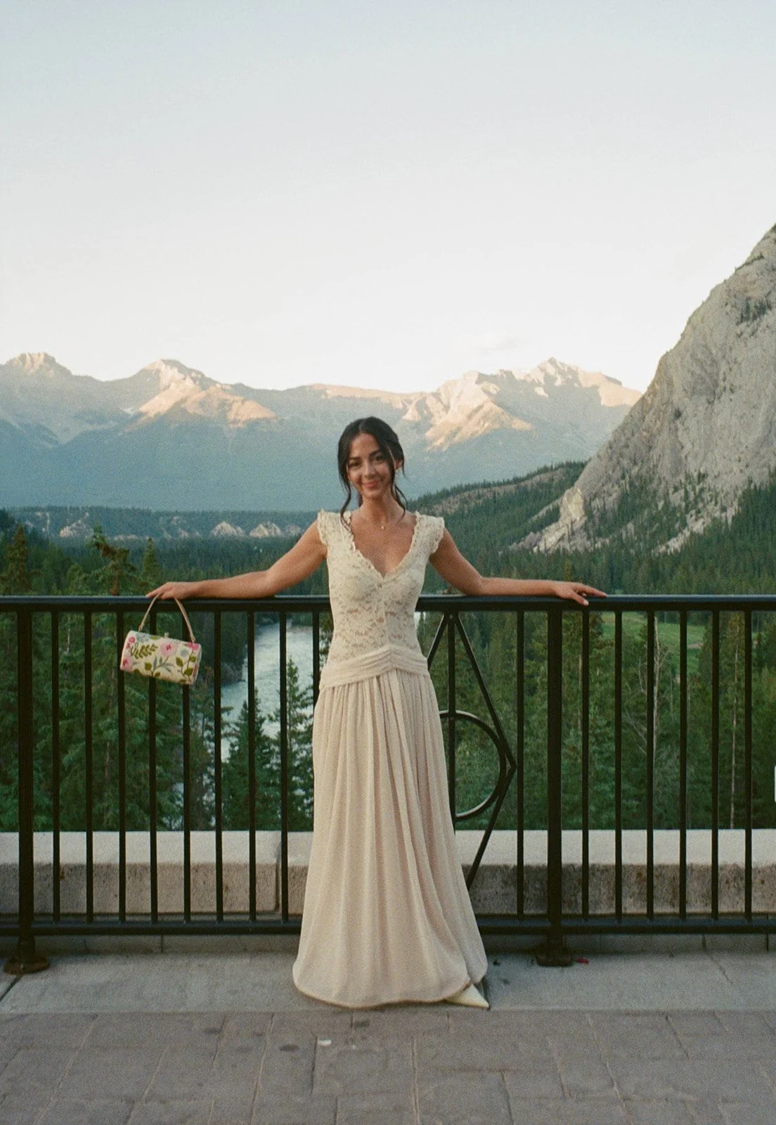 Grace+Griffin_Previews-18.jpg