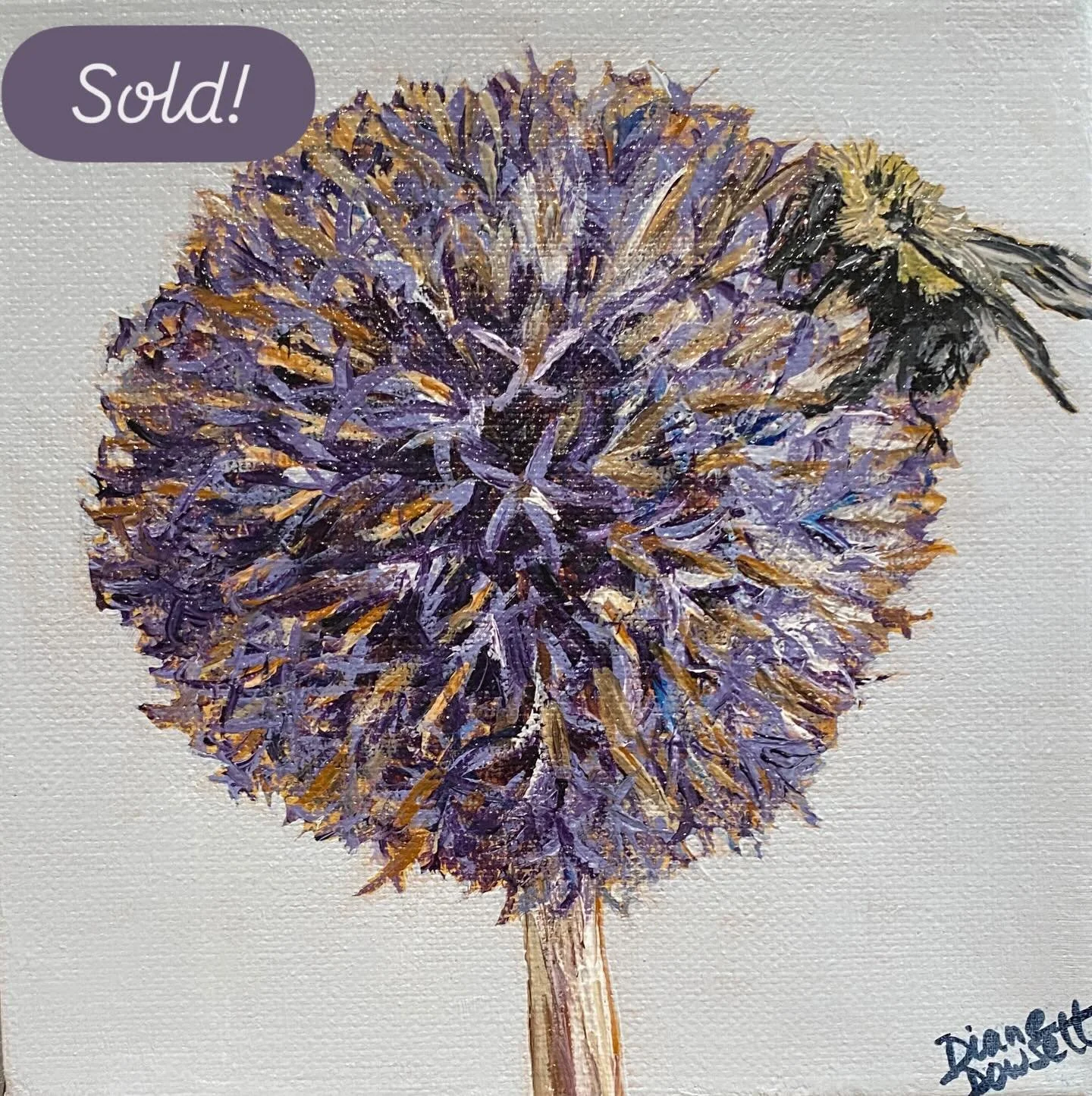 🎉🎉🎉 Thanks to everyone who came to see my booth at The Holiday Market in Napanee this past weekend! My new ornaments and bookmarks were a hit, and &ldquo;Allium &amp; Bee&rdquo; found its new home!
Big thanks to Lisa Maclean and Doghouse Studios f