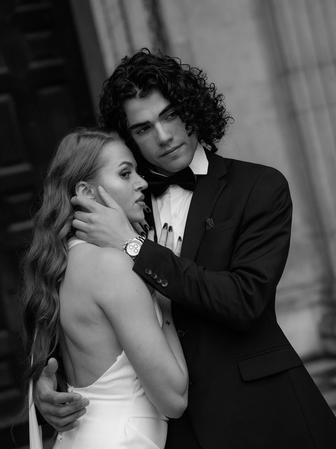 Stunning O&amp;T 🤍
A modern elopement in the heart of London - intimate, intentional, and effortlessly elegant.
This isn&rsquo;t just a love story; it&rsquo;s a statement of style, captured in timeless detail.
For those who understand that less can 