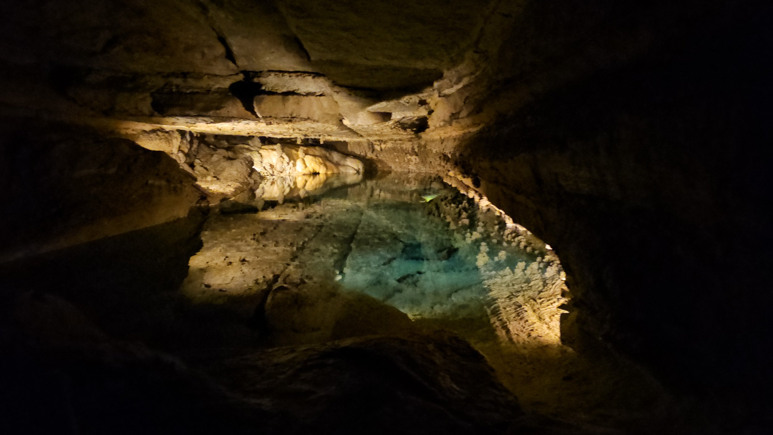 Turquoise Lake in Mystery Cave at Mystery Cave State Park