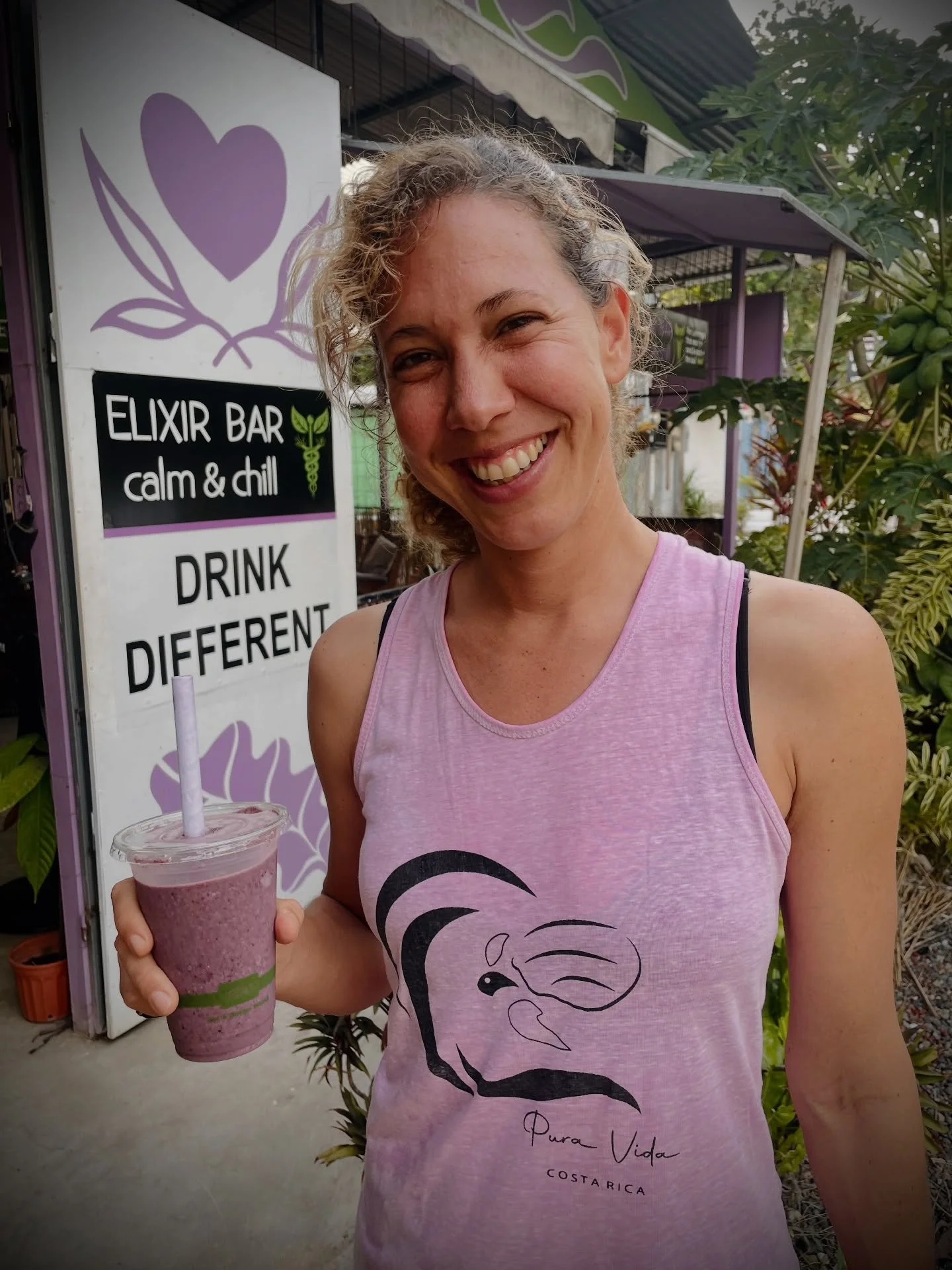 Welcome home @la_mae_de_suiza - the tour continues at the third stop of the Costa Rica National Surf Circuit in Guiones, Nosara, Guanacaste: May 8-10 >>> we&rsquo;ll be with you the entire way 💜💚
