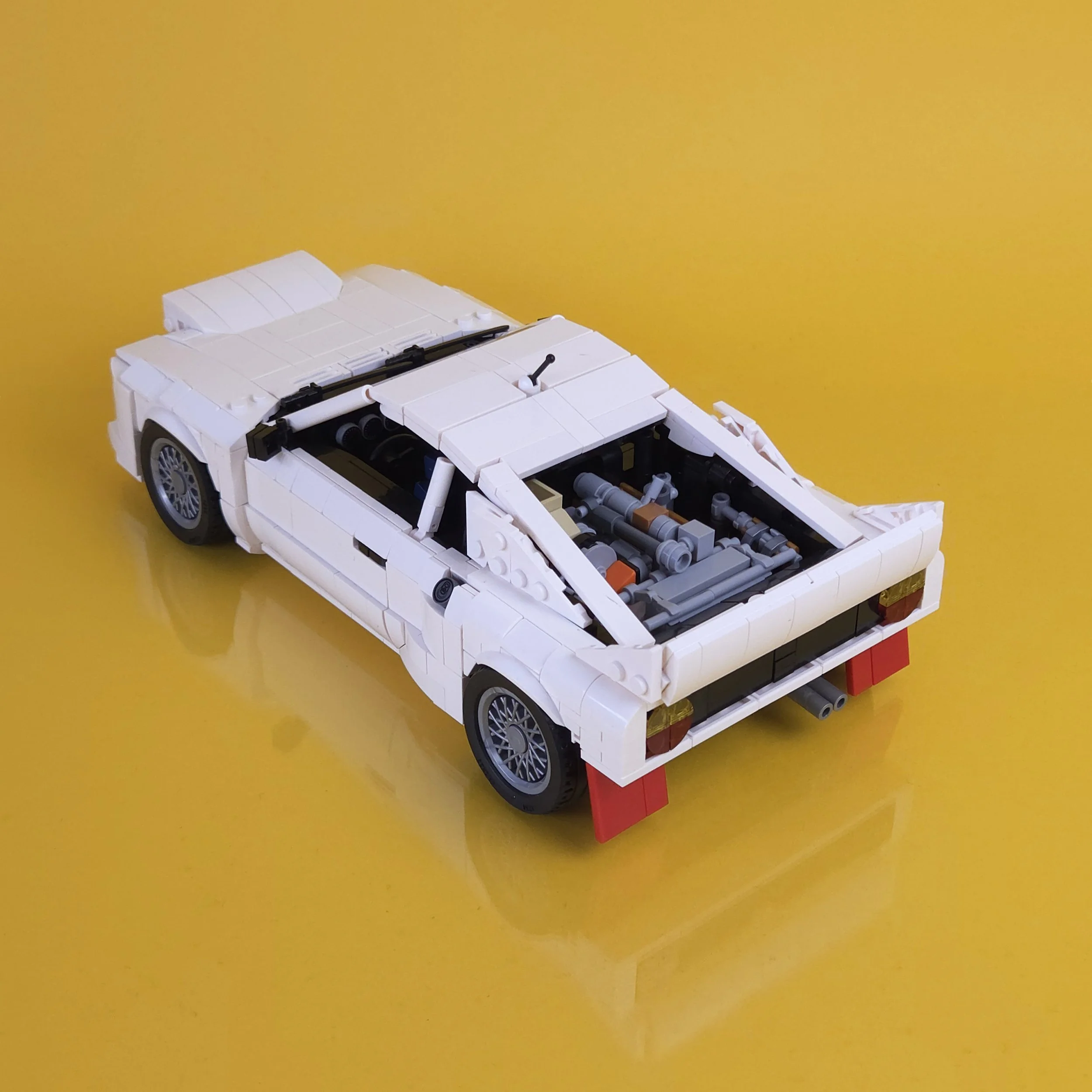 03 Lancia Rally 037 Martini 135 higher.jpg