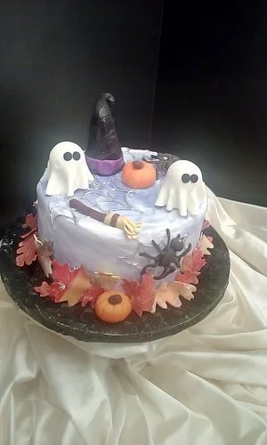 halloween+specialty+cake.jpg