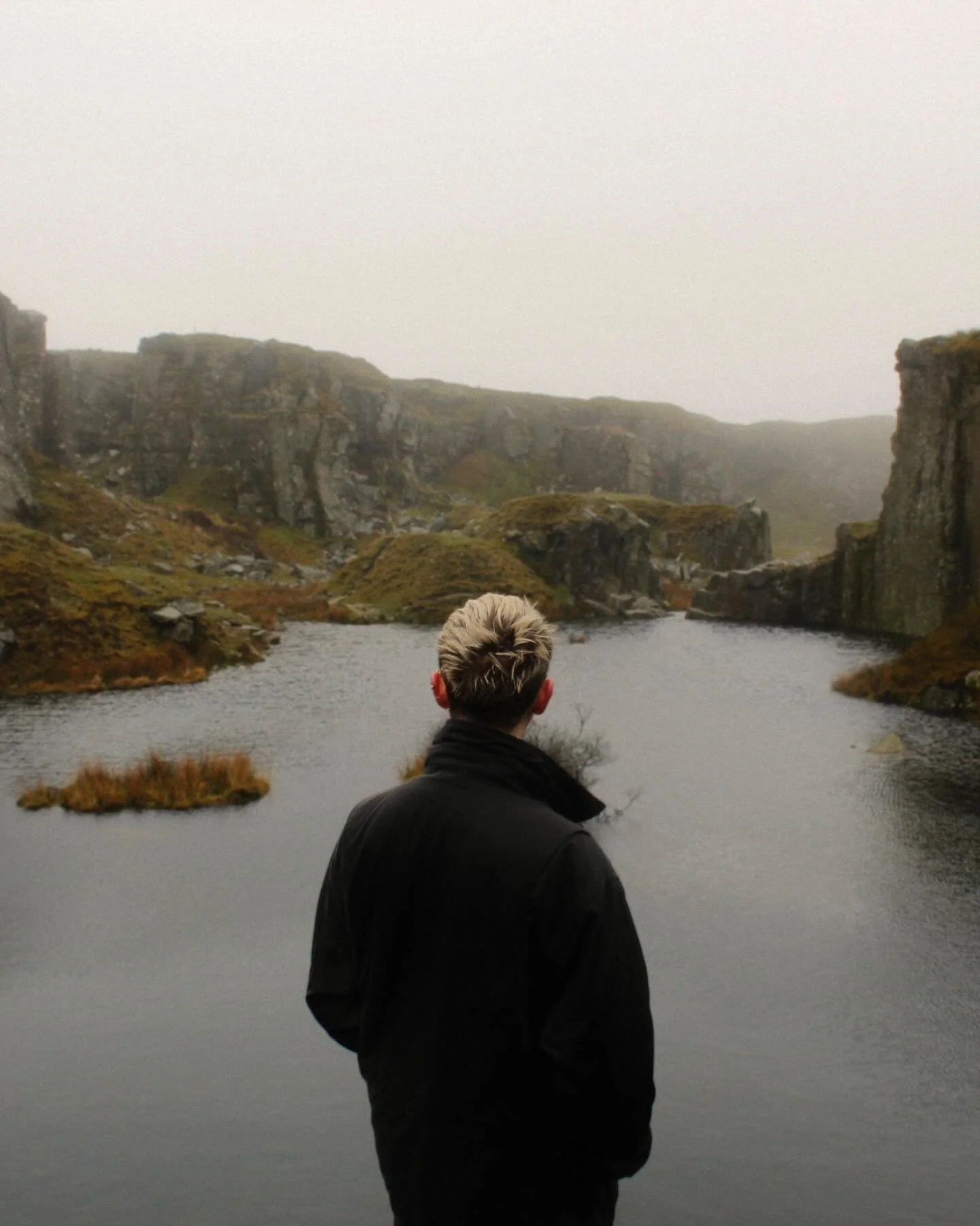 Rain &amp; fog on the moors 🖤🖤🖤🖤🖤