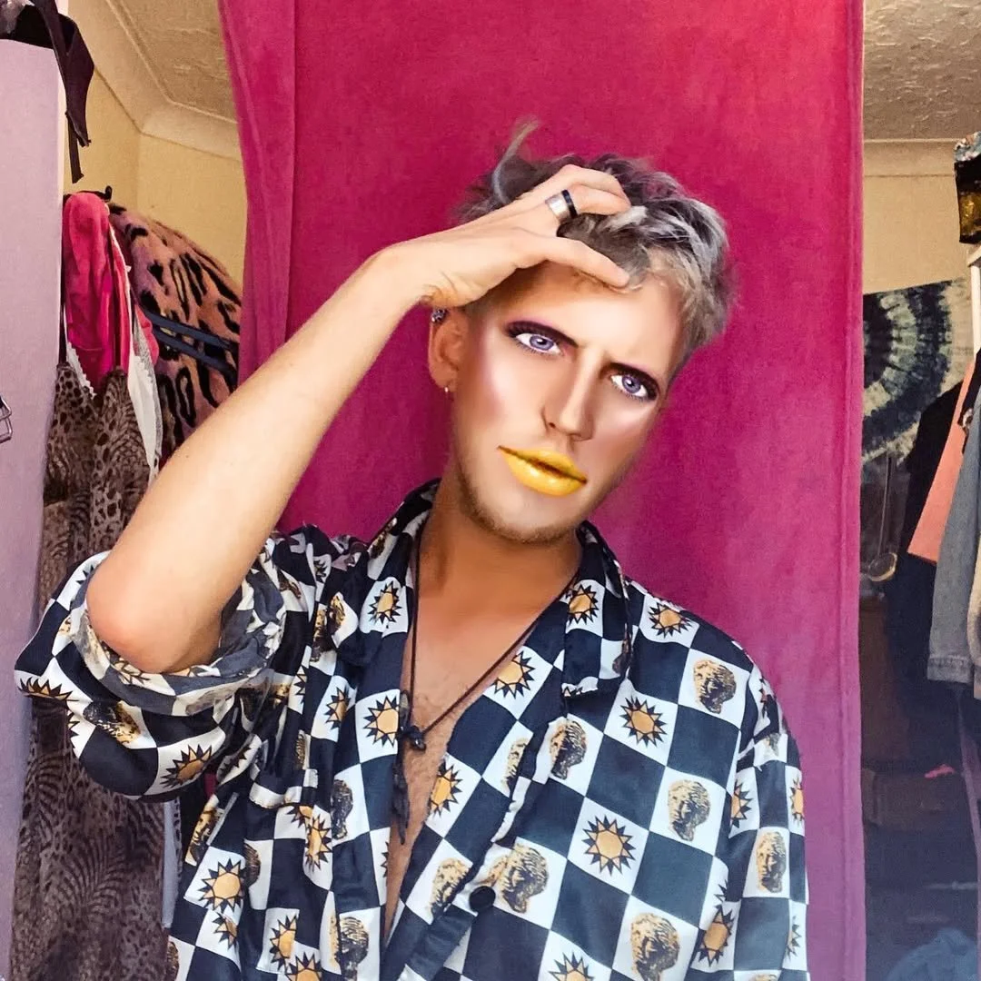 leroy.ttf [2020-08-05T06ː57ː53.000Z] CDf5bIxn7TU.jpg