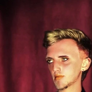 leroy.ttf [2020-07-08T19ː37ː03.000Z] CCZKC2lnZ0m.jpg