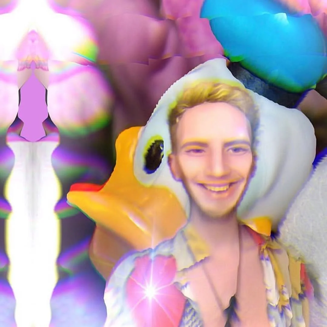 leroy.ttf [2020-05-11T09ː27ː06.000Z] CACuIzmHLjy_4.jpg