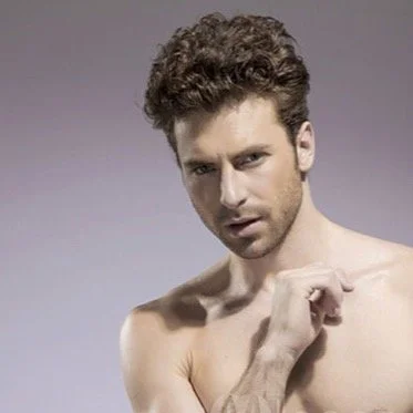 leroy.ttf [2020-07-21T11ː43ː50.000Z] CC5yOW0Hv44.jpg