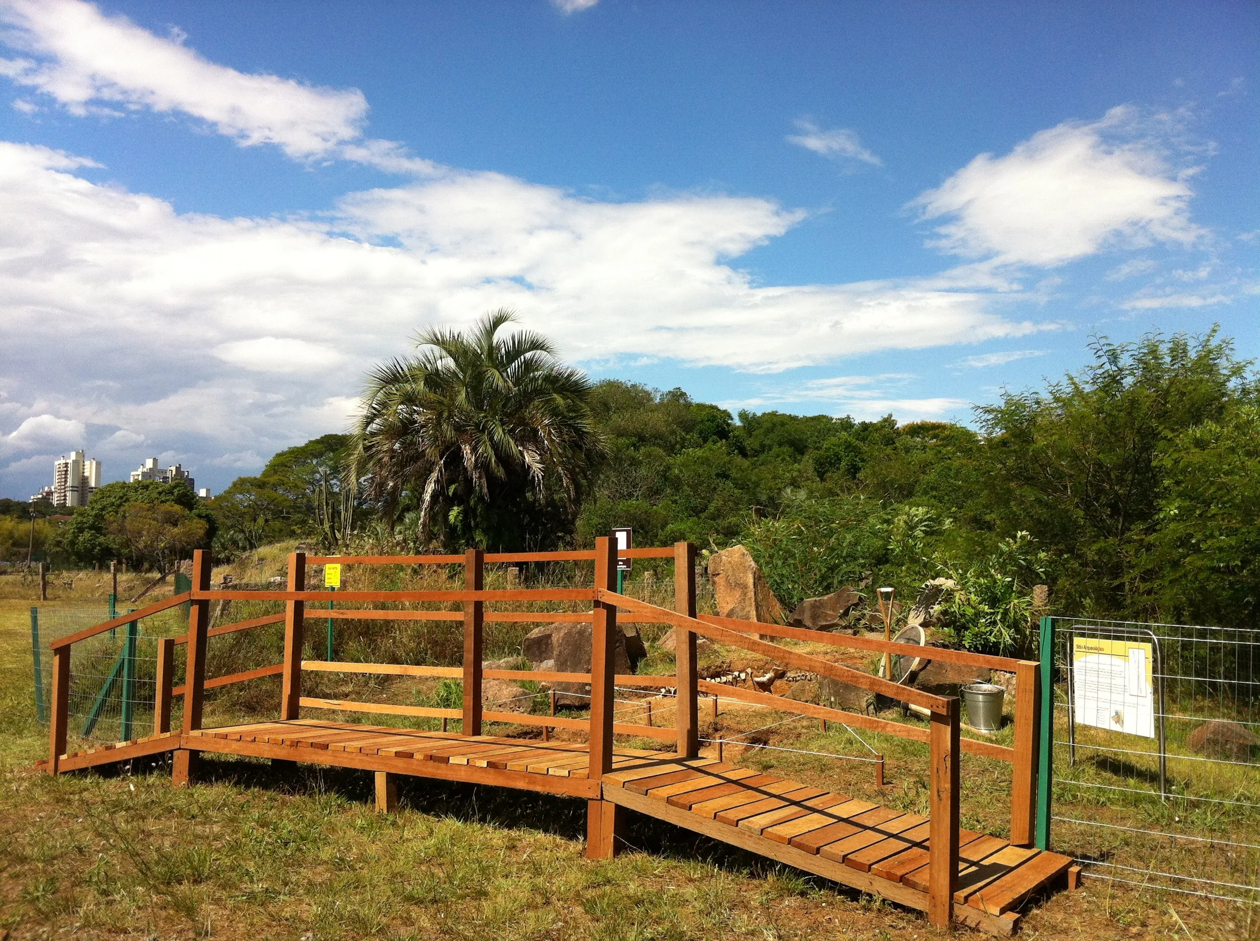 Sítio Arqueológico, 2012
