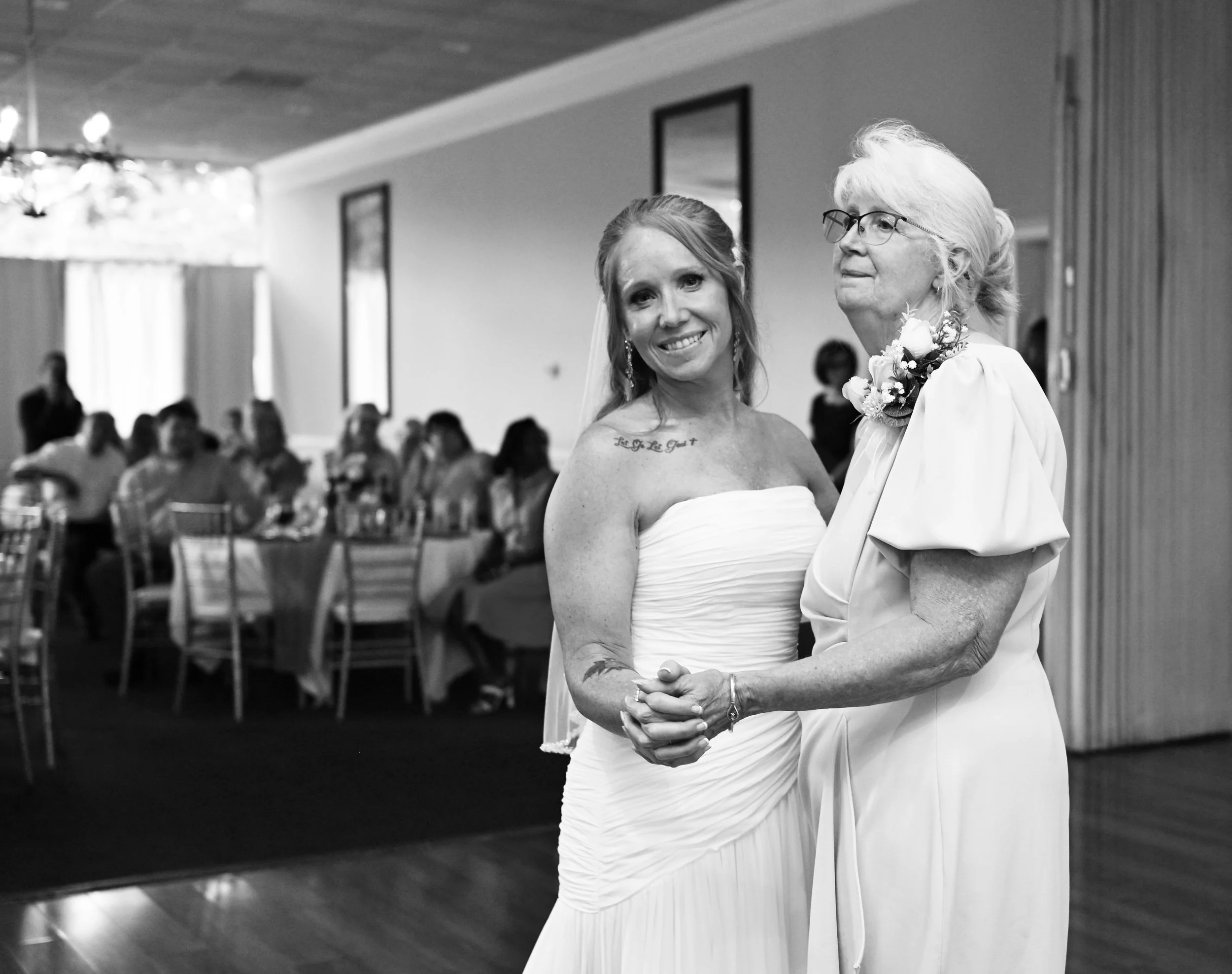 DSC_1826-2bw.jpg