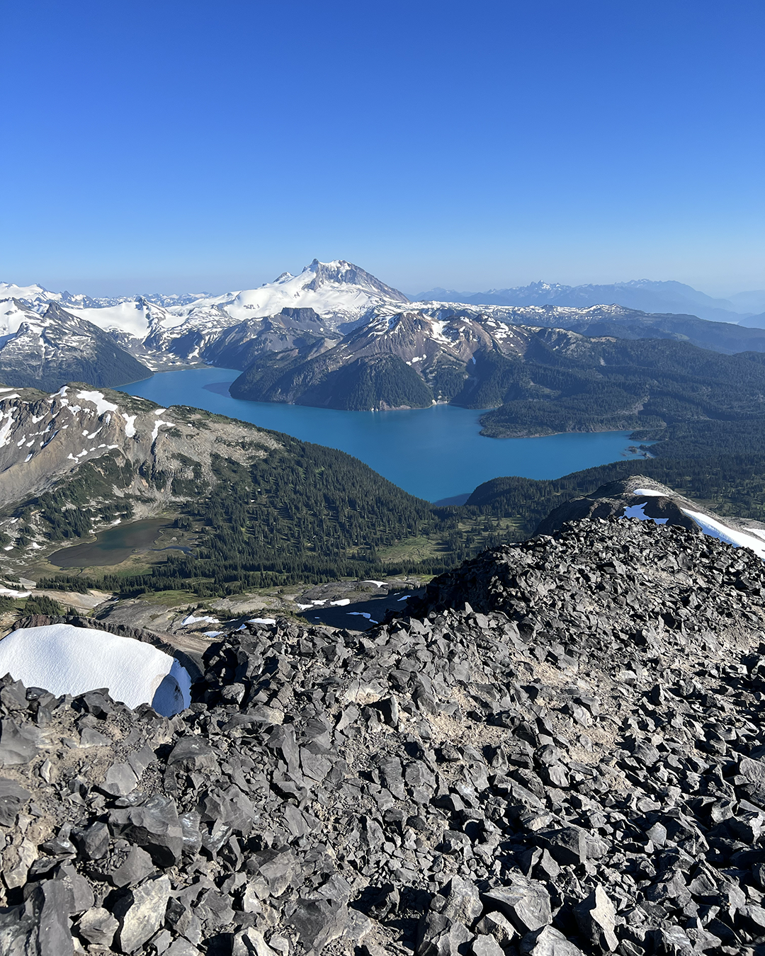  Looking out over Garibaldi Lake from Black Tusk. 
